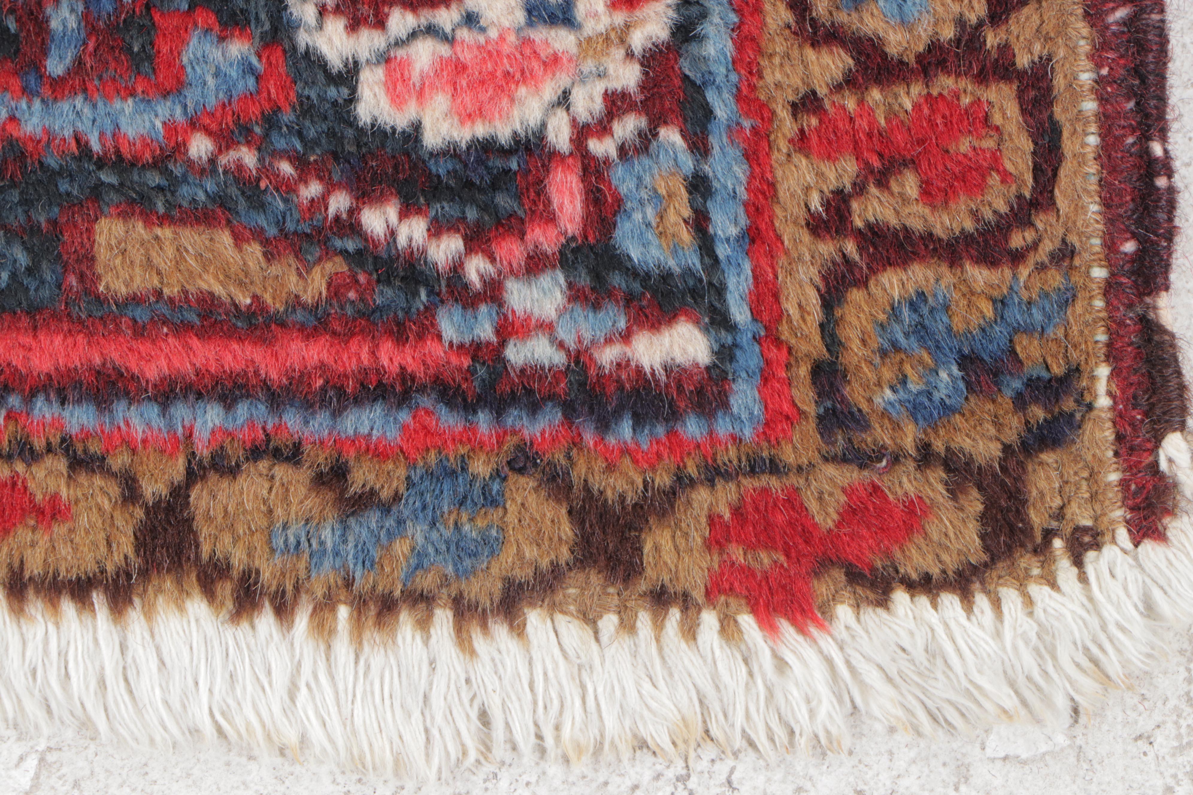 6'6 x 9'6 Hand-Knotted Persian Heriz Area Rug