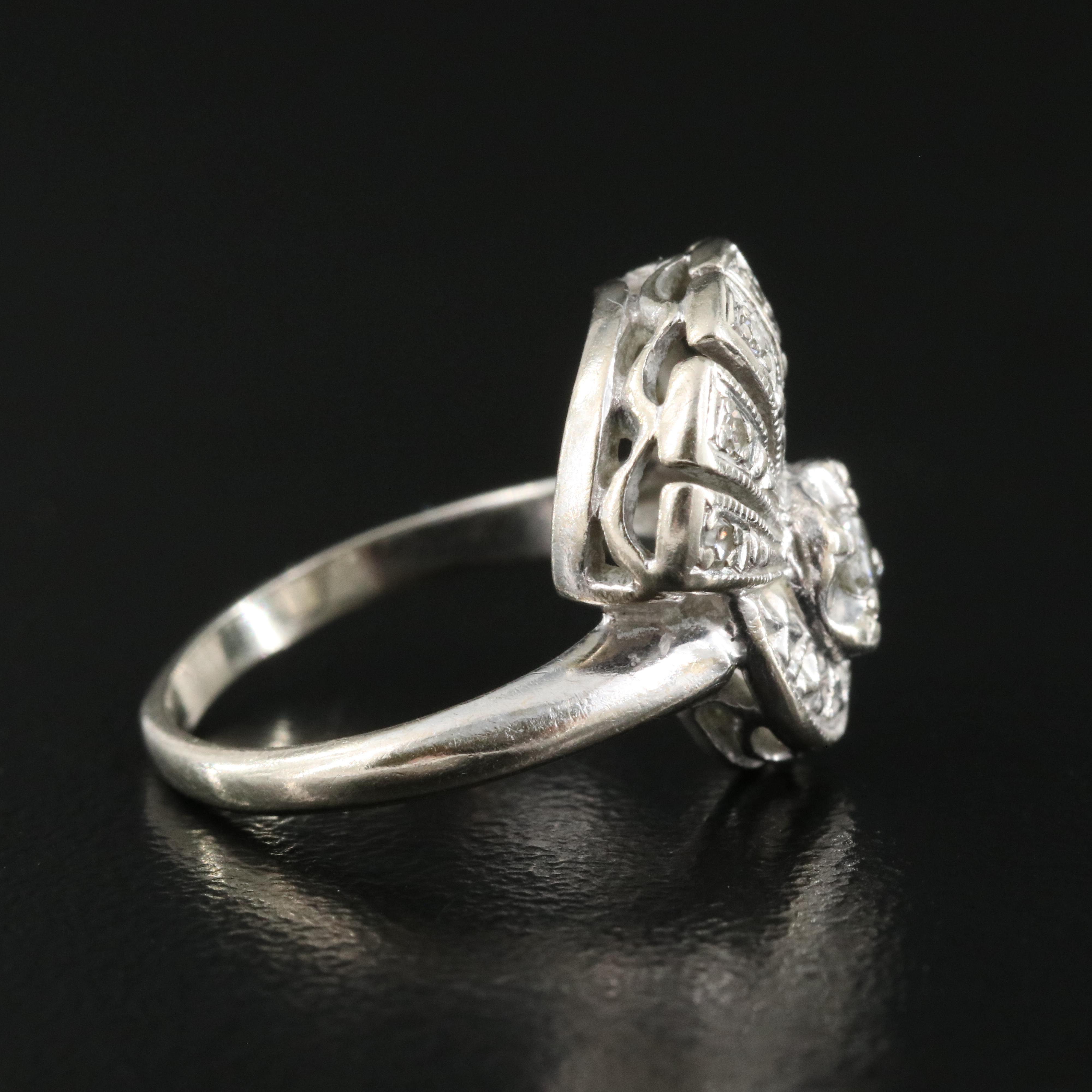 Vintage 14K 0.10 CTW Diamond Ring