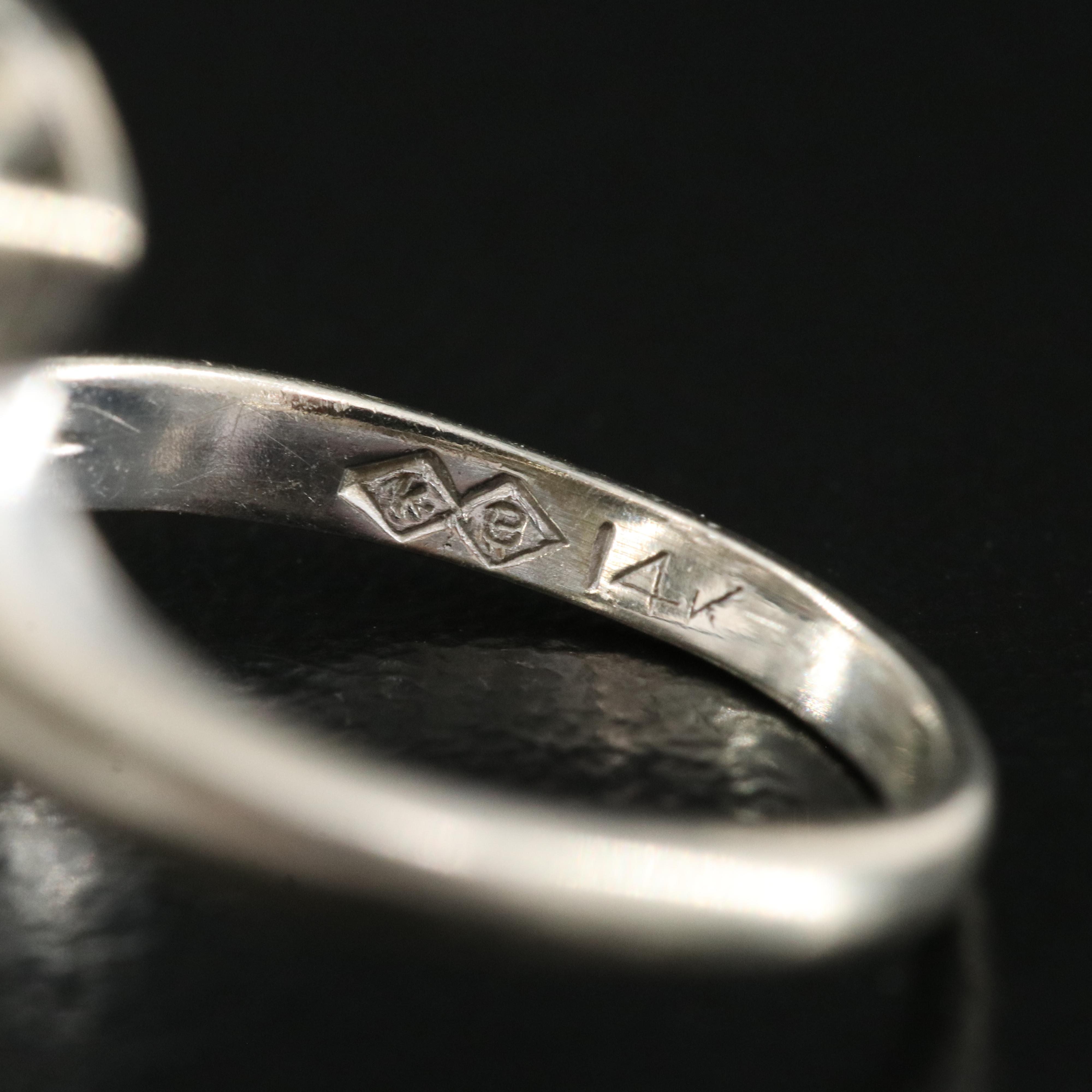 Vintage 14K 0.10 CTW Diamond Ring