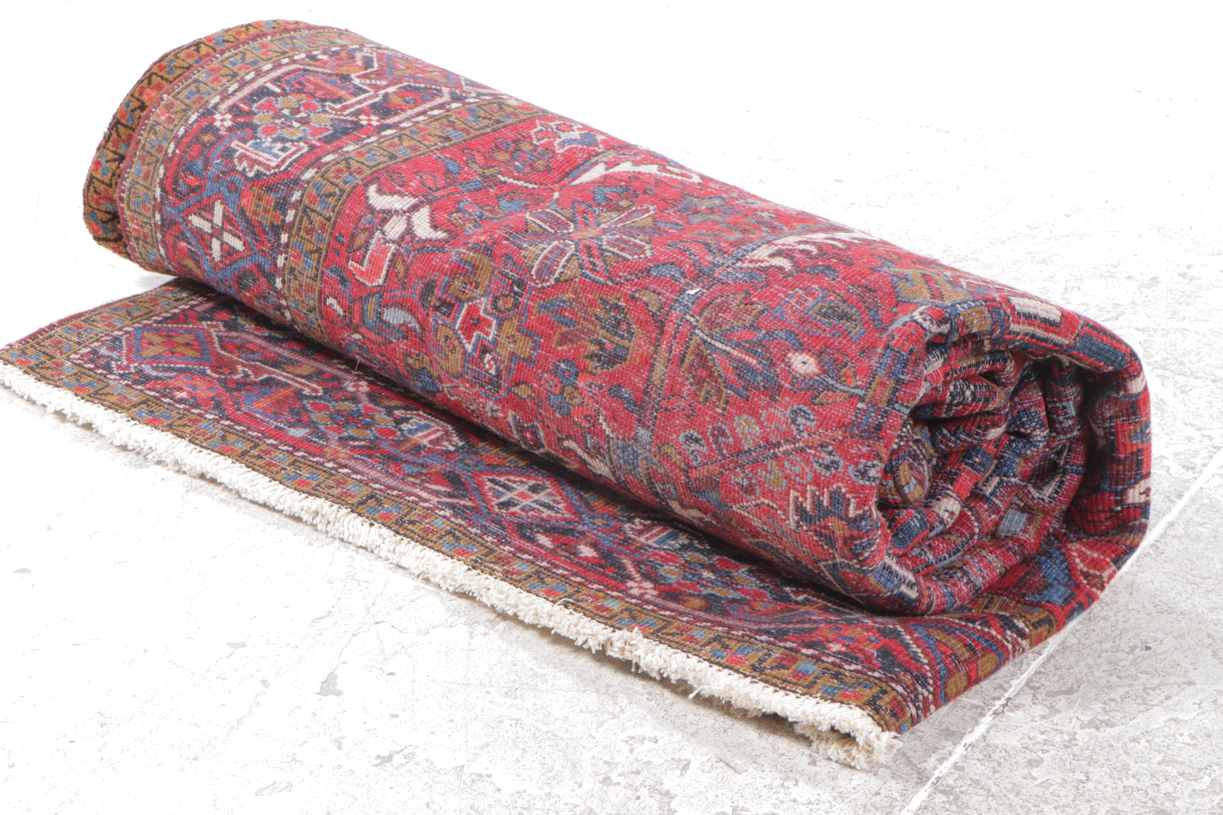 7'9 x 11'5 Hand-Knotted Persian Heriz Area Rug