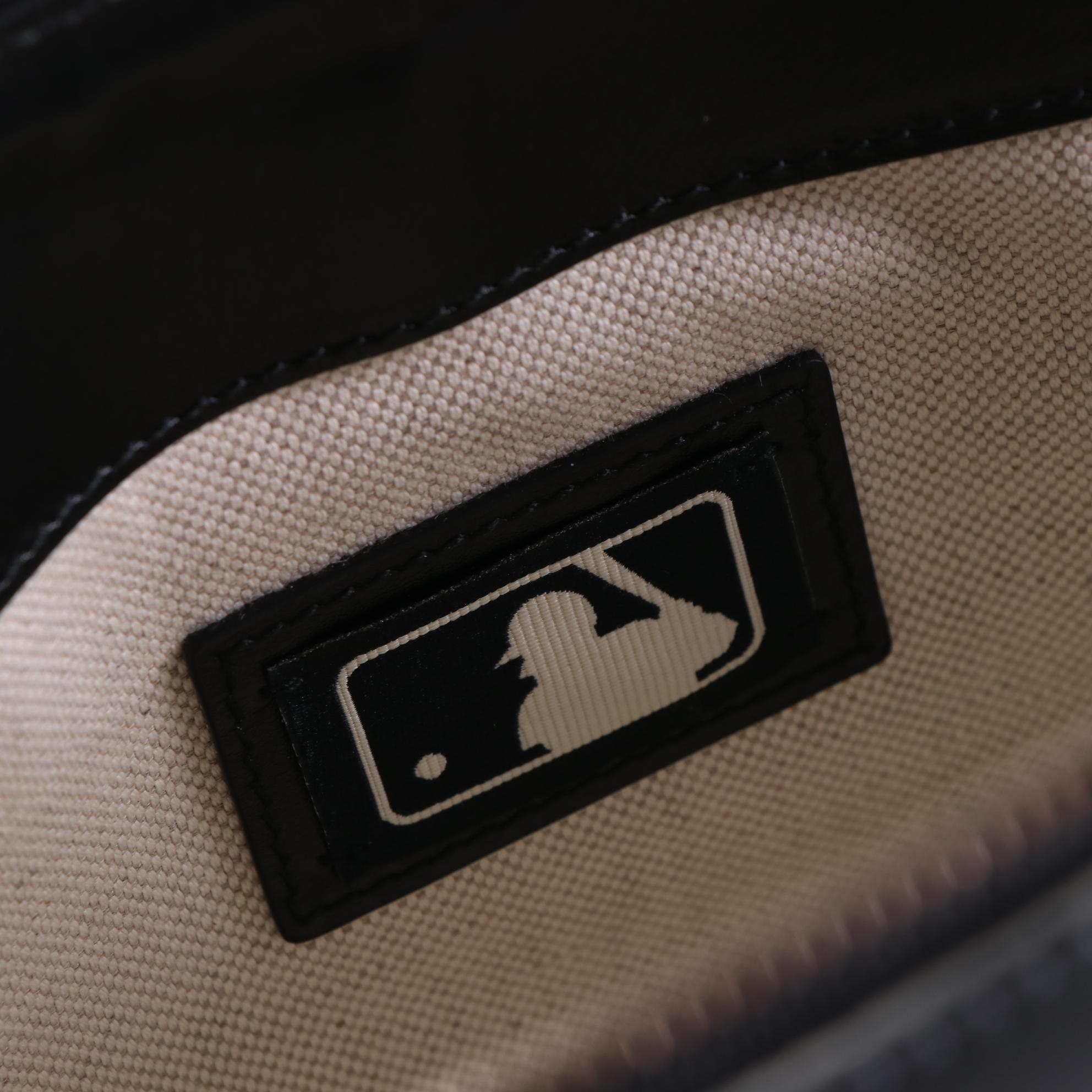 Gucci MLB Official LA Angels Messenger Bag in Leather