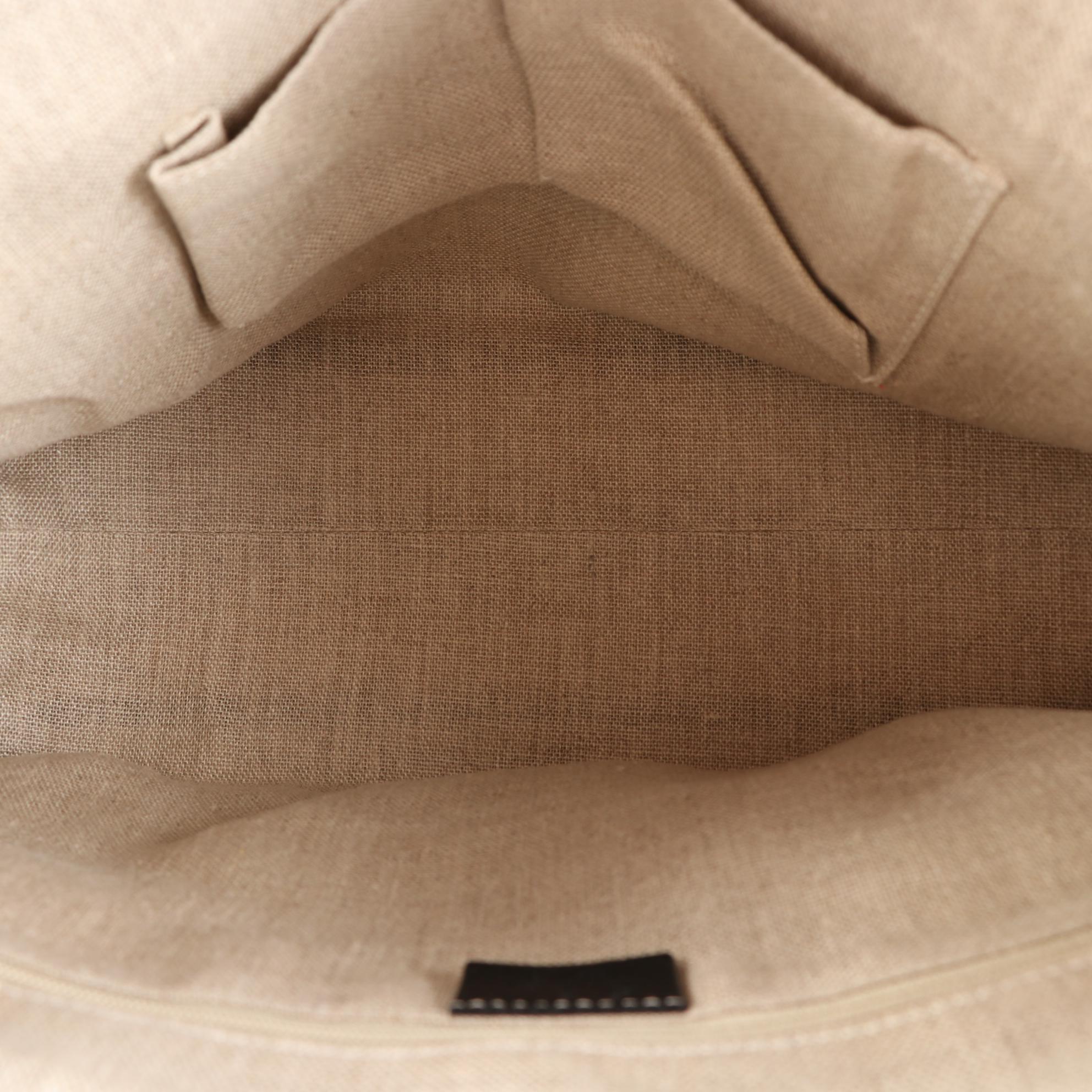 Gucci Two-Way Bag in Grained Leather