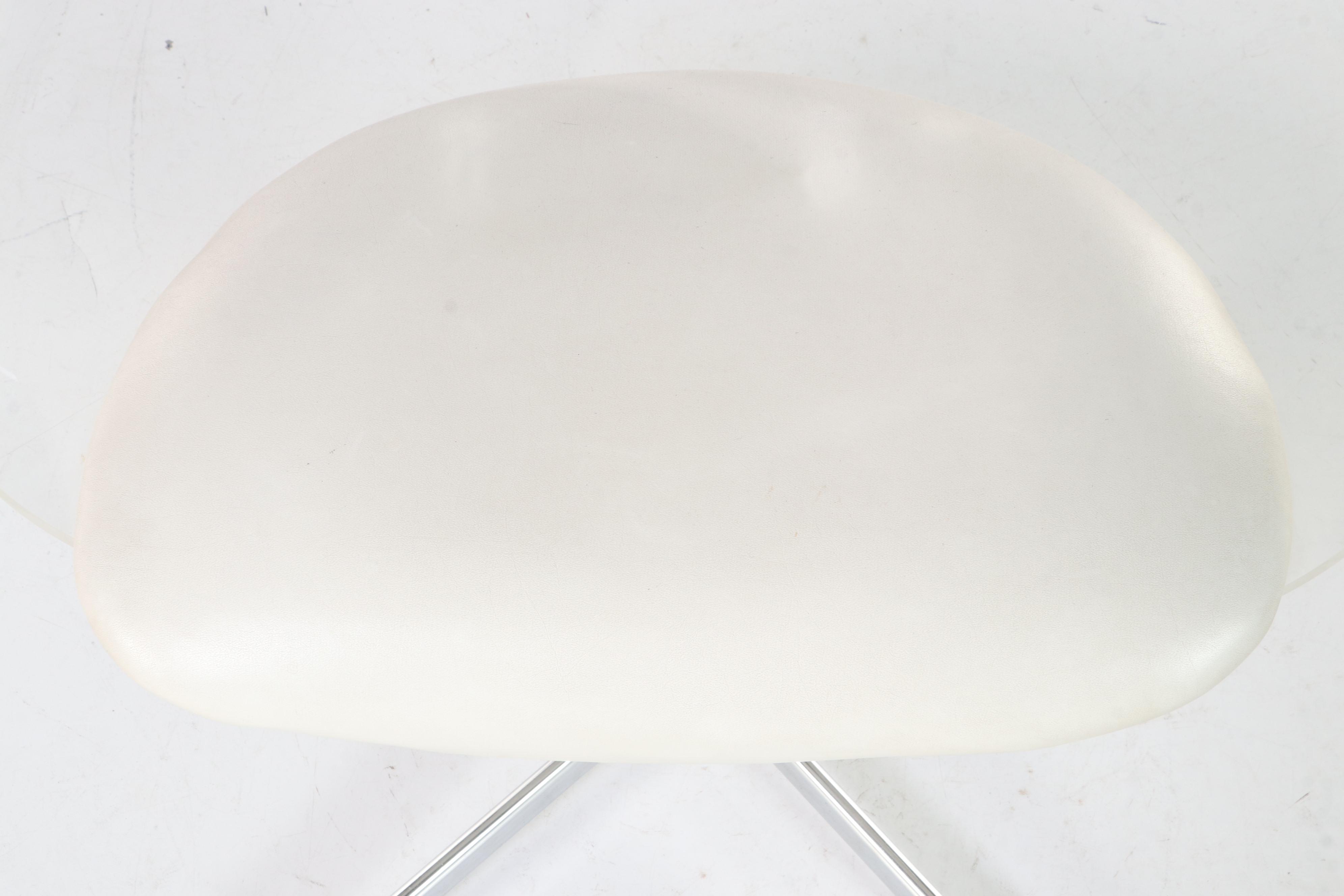Mid Century Modern Chrome and Acrylic Swivel Chair