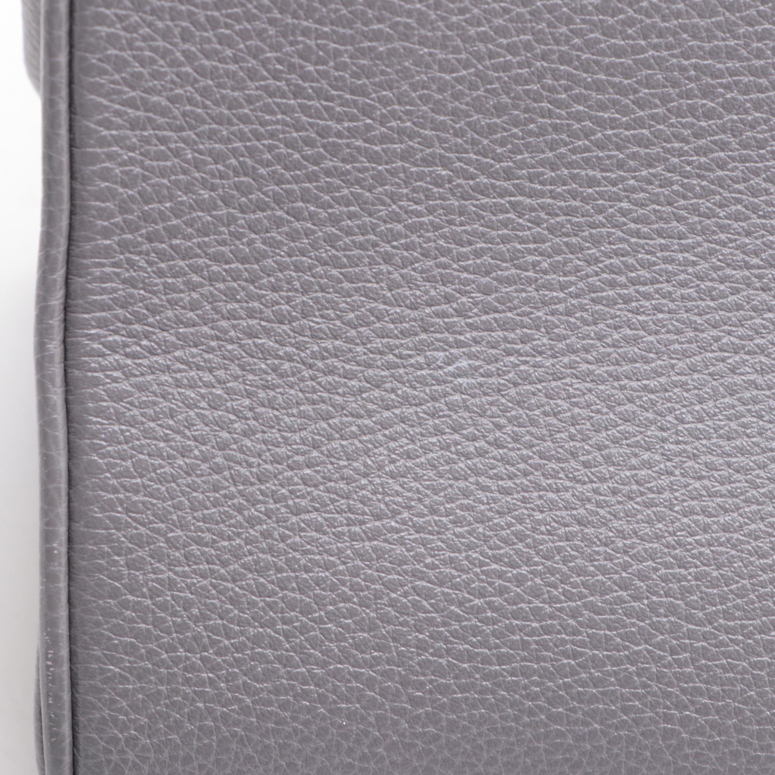 Gucci Zumi Top Handle Medium Bag in Grained Leather