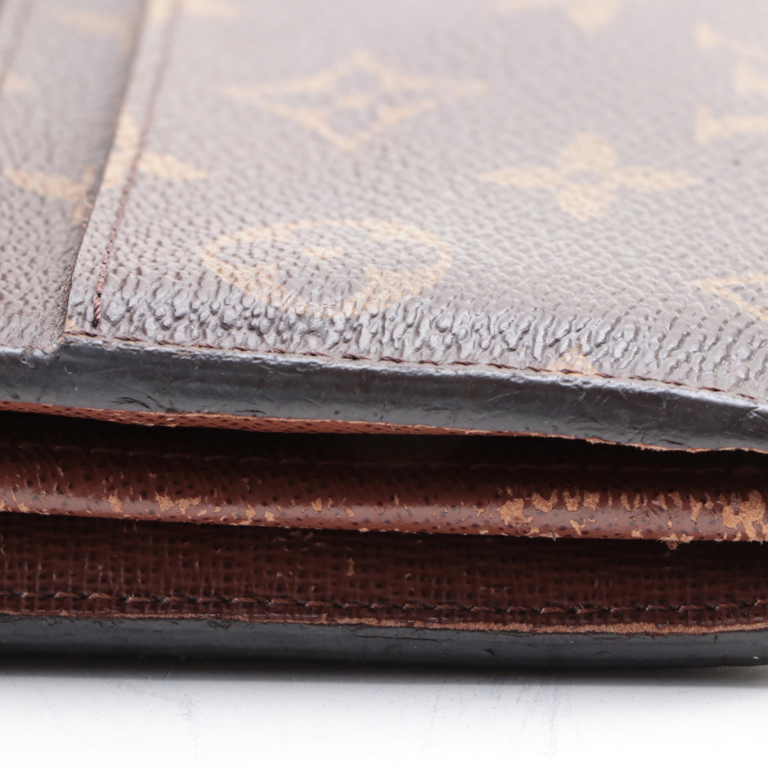 Louis Vuitton Sarah Wallet in Monogram Canvas