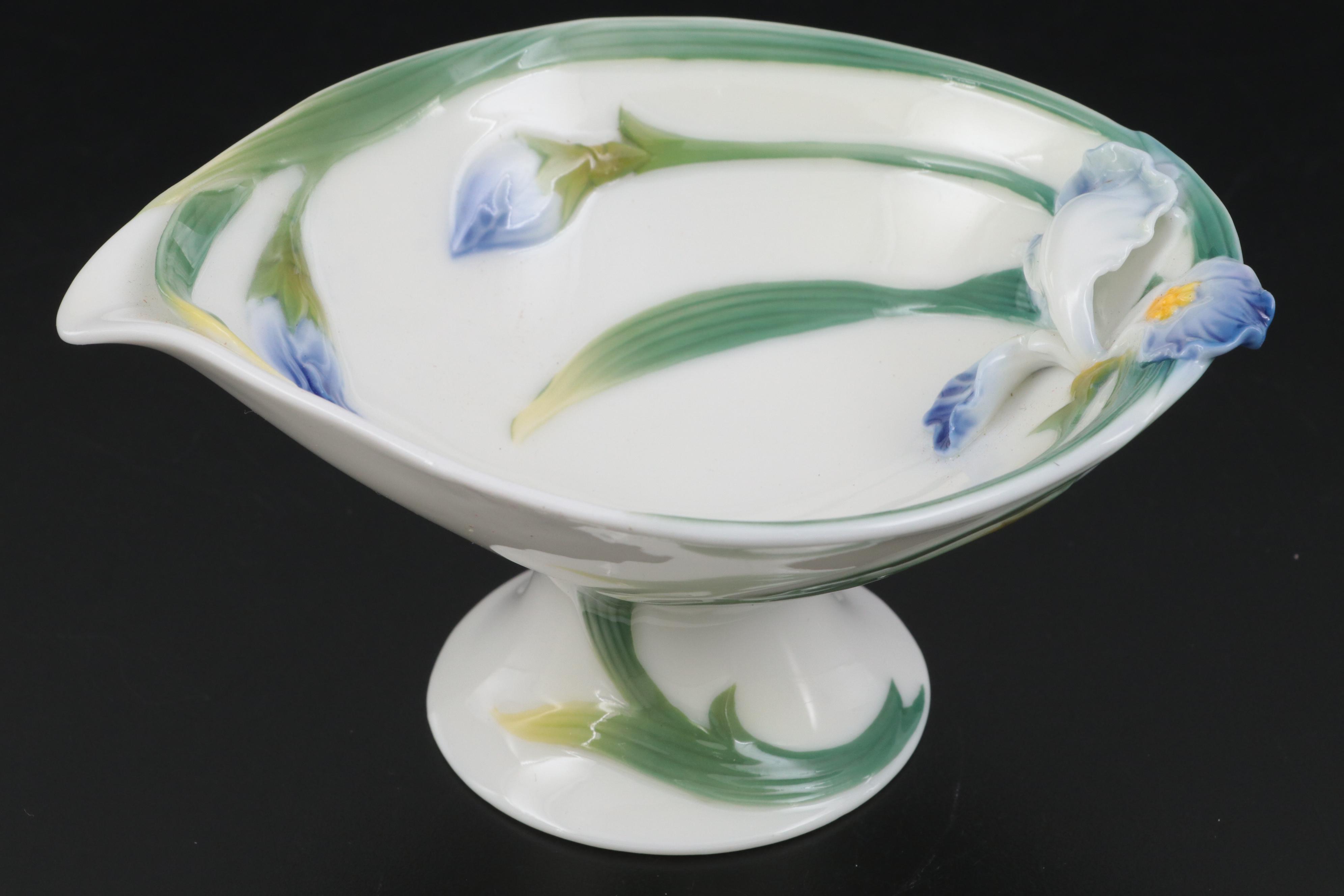 Royal Albert Basket with Other Porcelain Decor and Van Gogh Themed Coasters