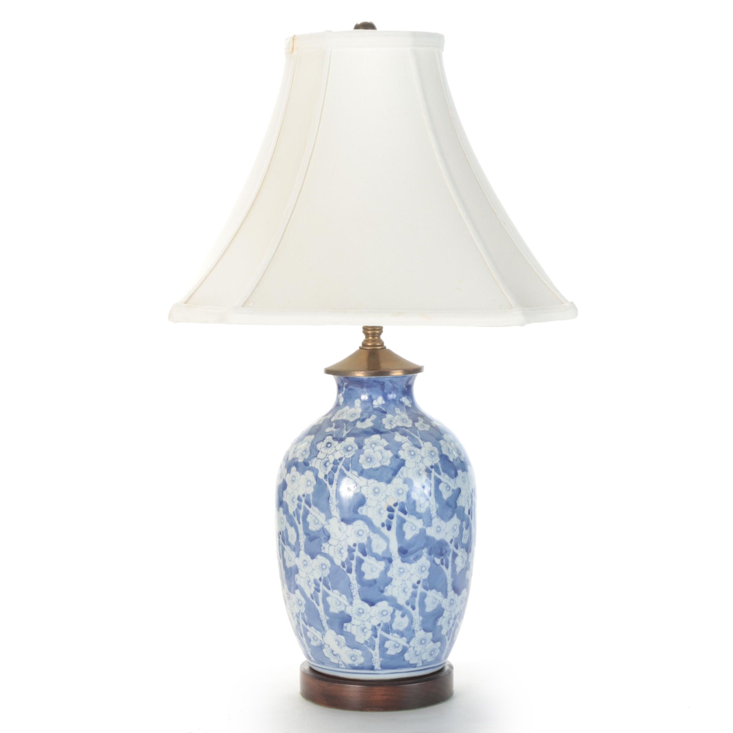 Chinese Blue and White Plum Blossom Porcelain Table Lamp, Mid to Late 20th C