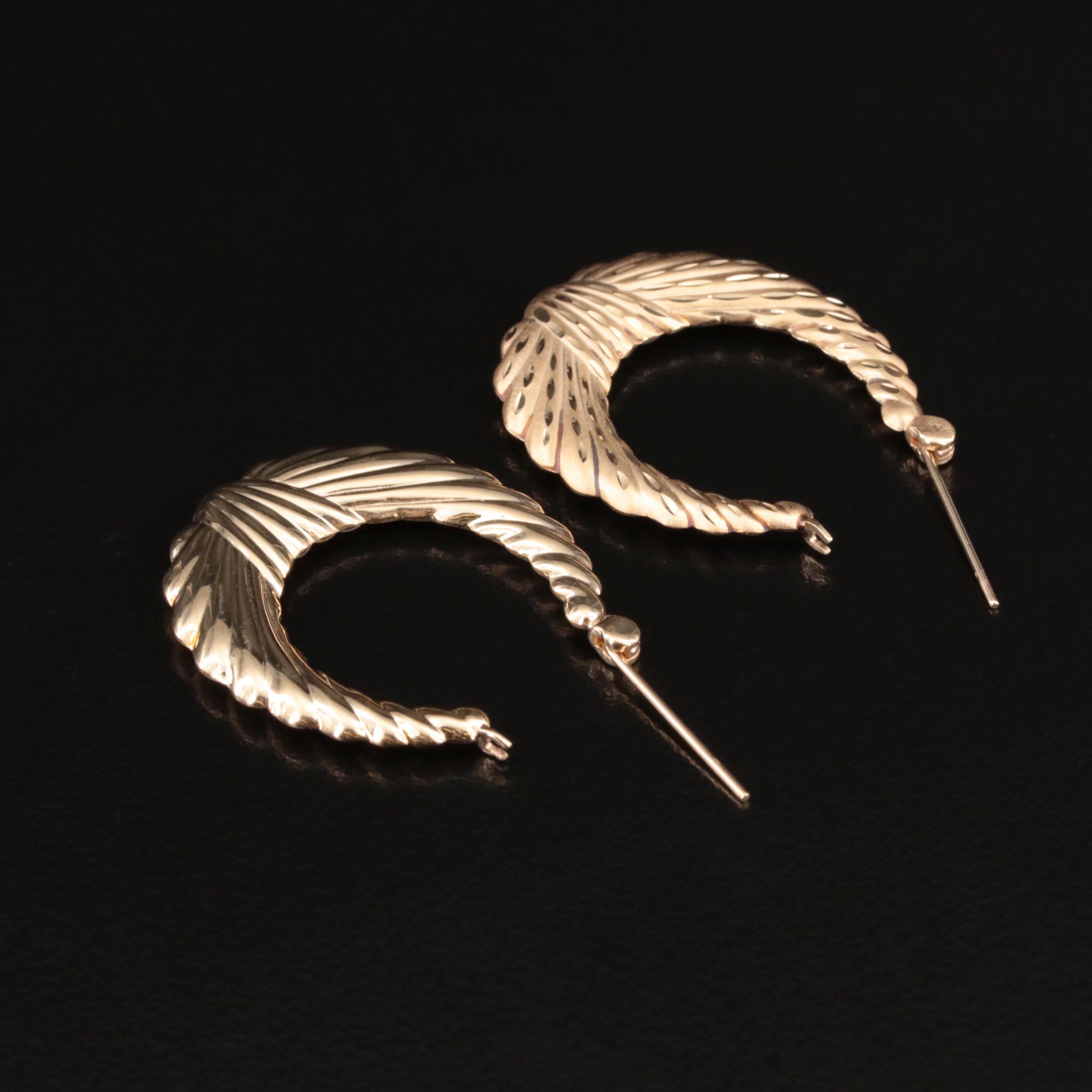 14K Fluted Hoop Earrings