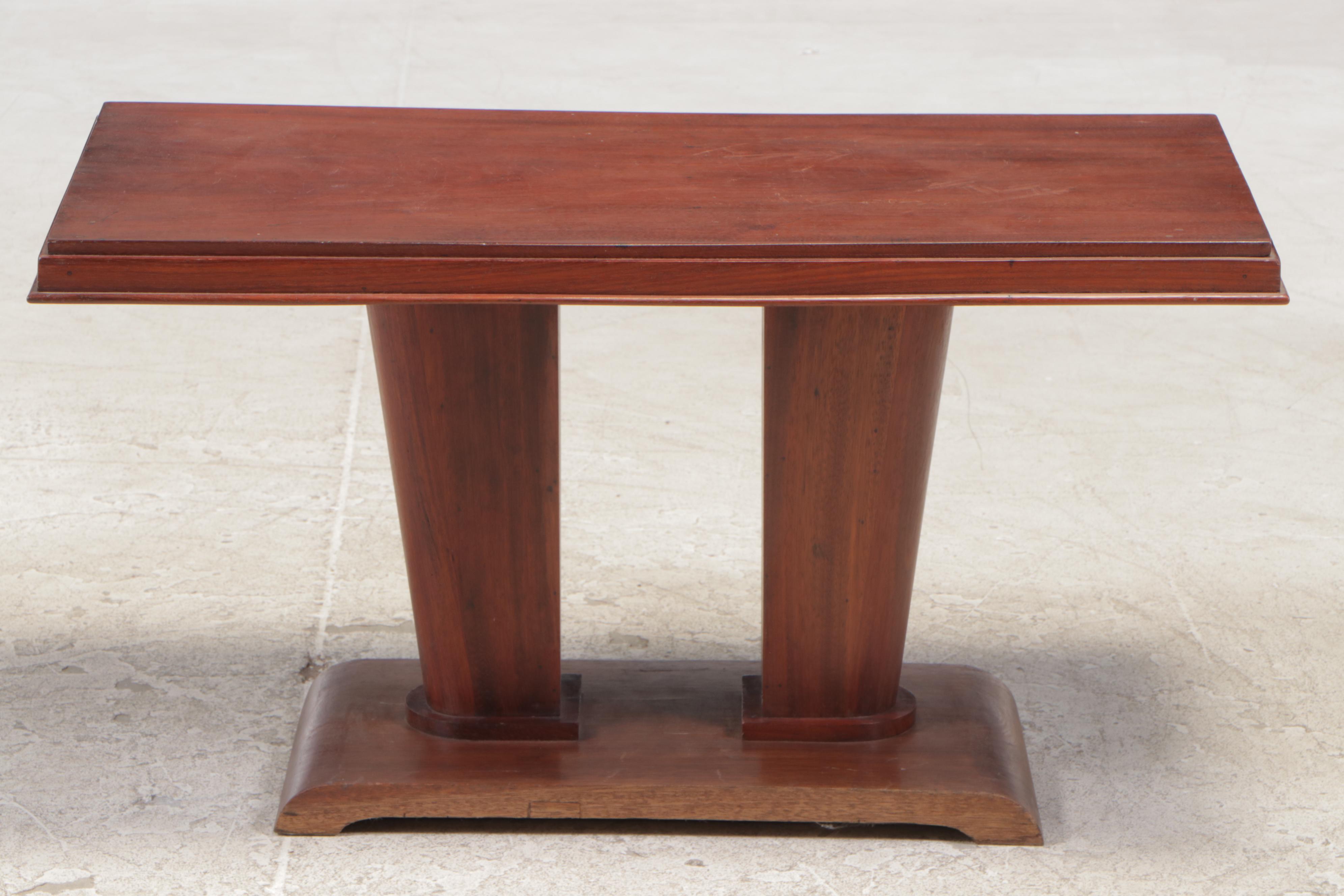 Philippine Mahogany Art Deco End Table, Early 20th Century