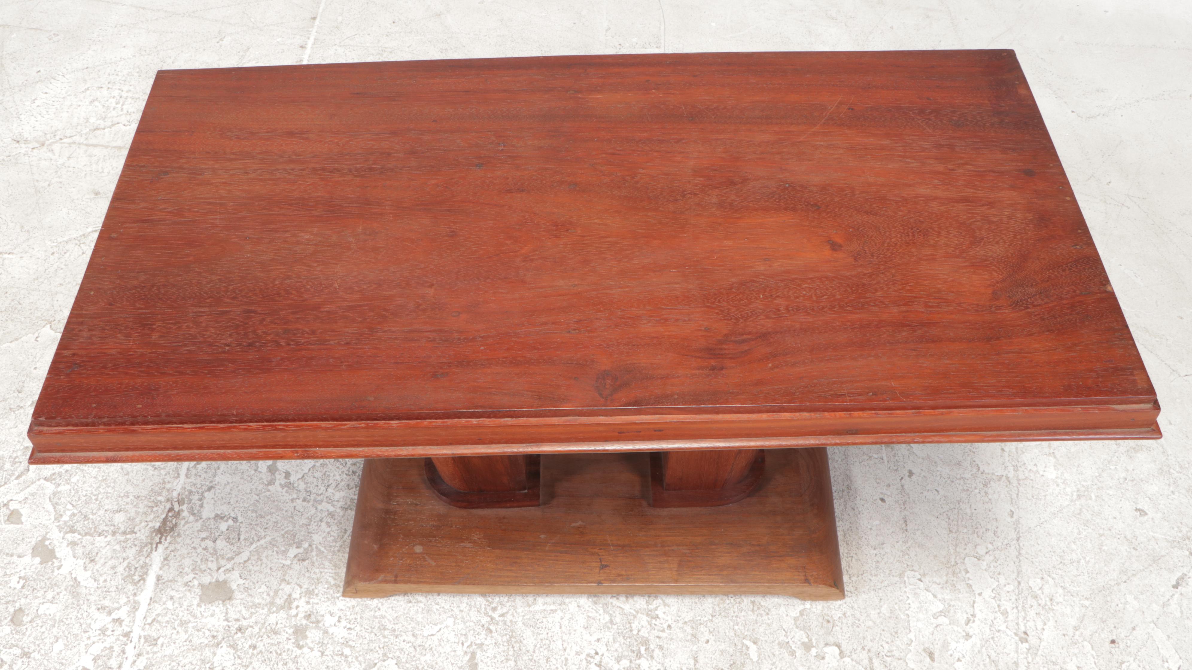 Philippine Mahogany Art Deco End Table, Early 20th Century