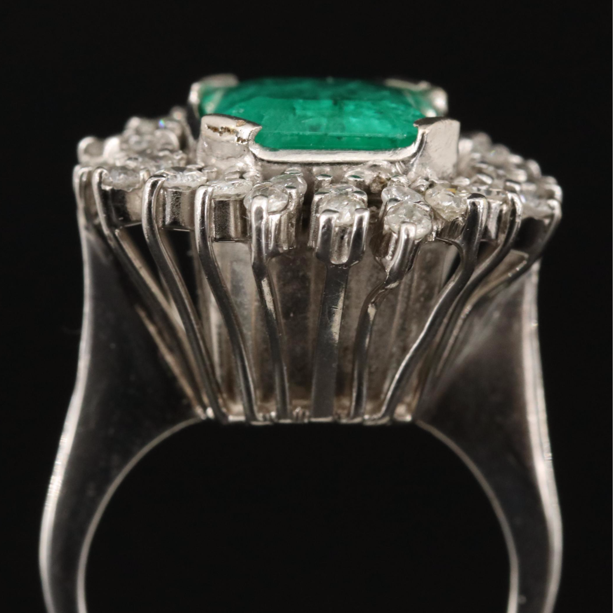14K 2.76 CT Emerald and 1.00 CTW Diamond Ring