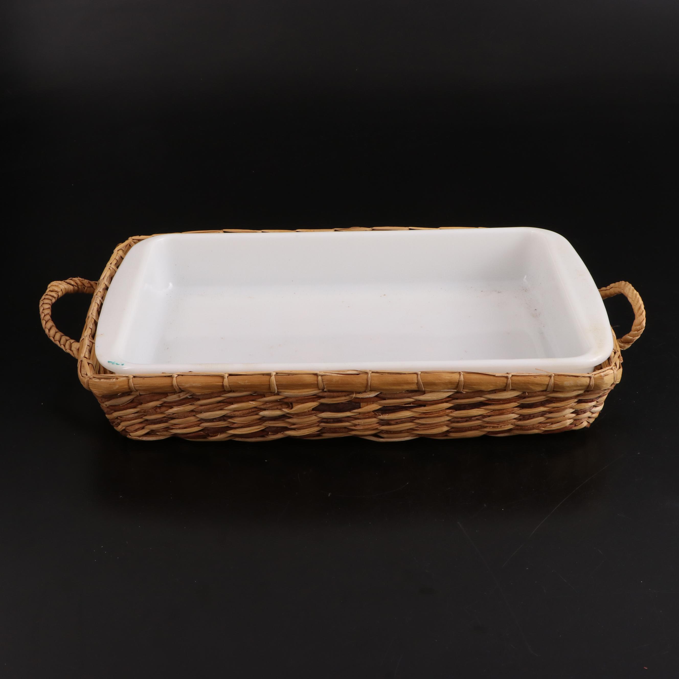 Pyrex Casseroles and Cradles with Refrigerator Set Covered Dishes