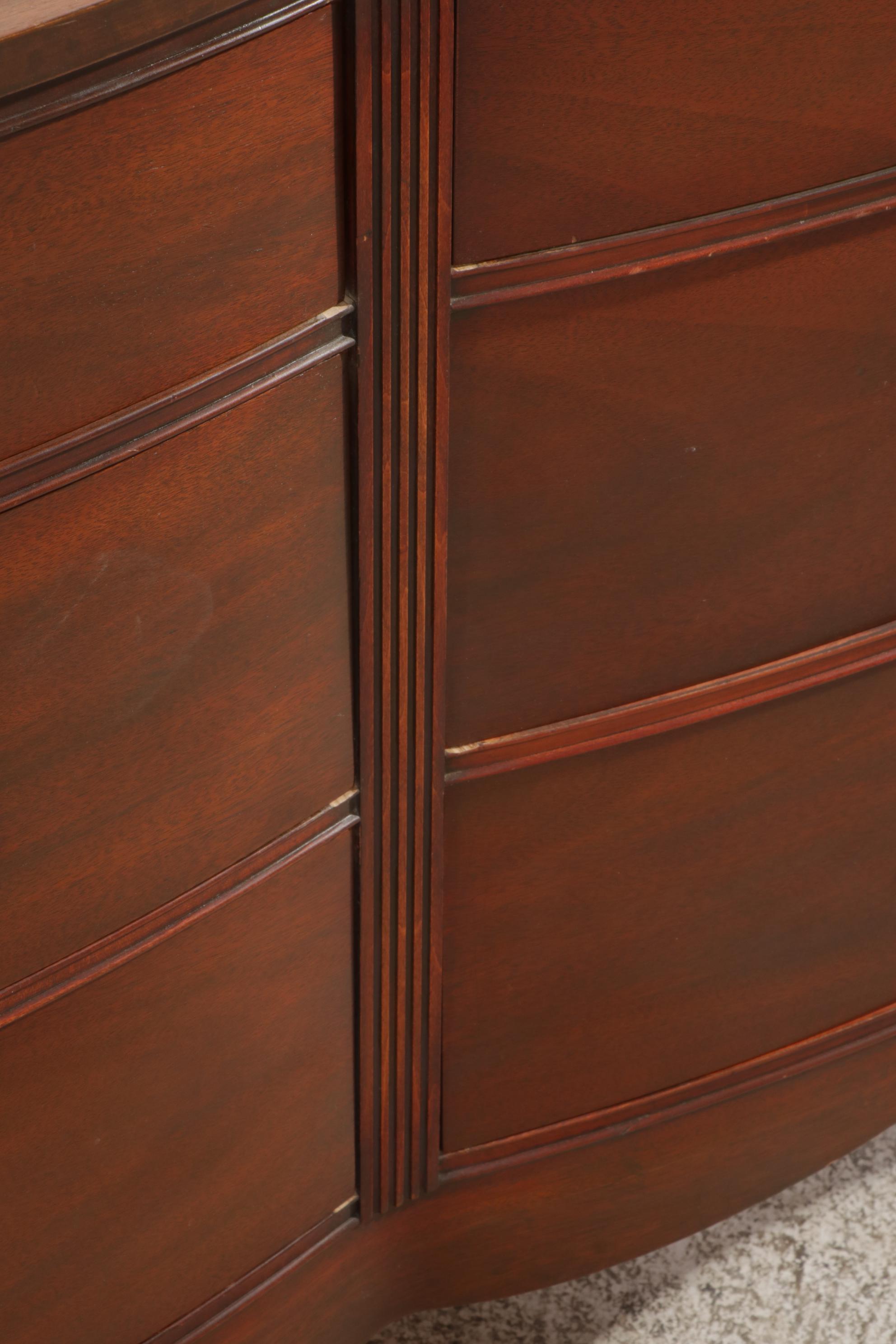 Hepplewhite Style Mahogany Dresser and Nightstand, Mid to Late 20th Century