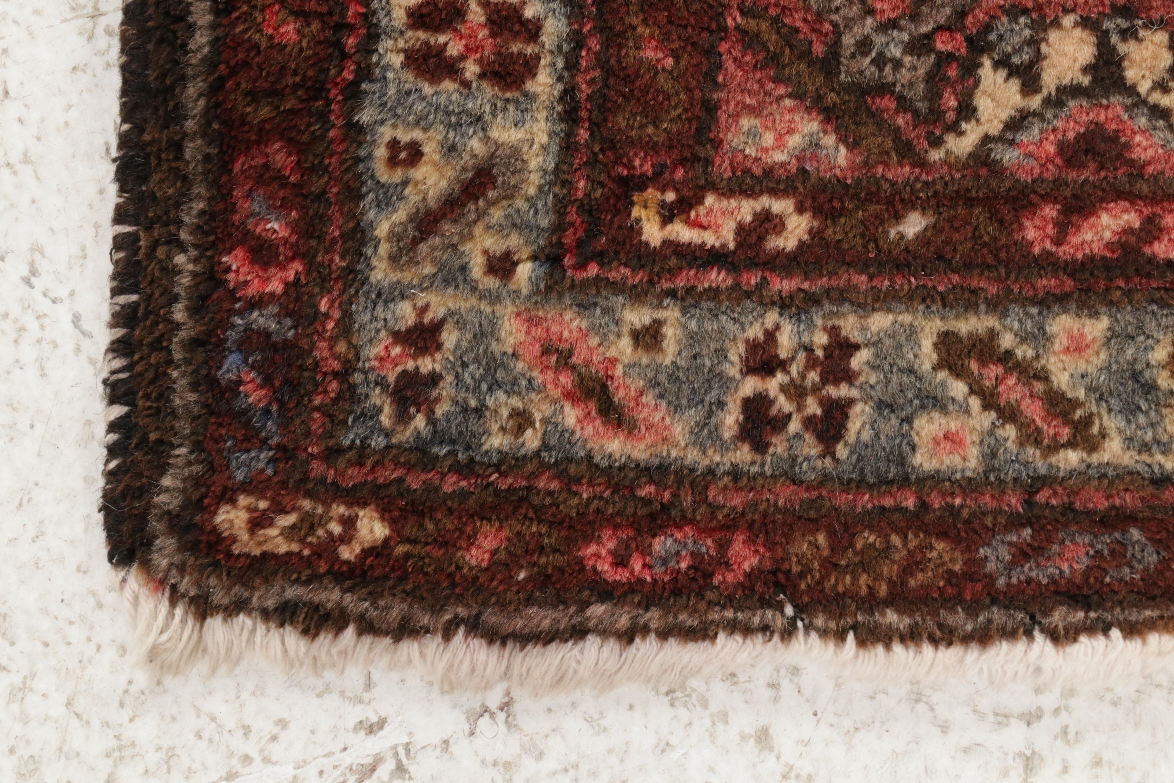 2'5 x 4'1 Hand-Knotted Persian Zanjan Rug, 1920s