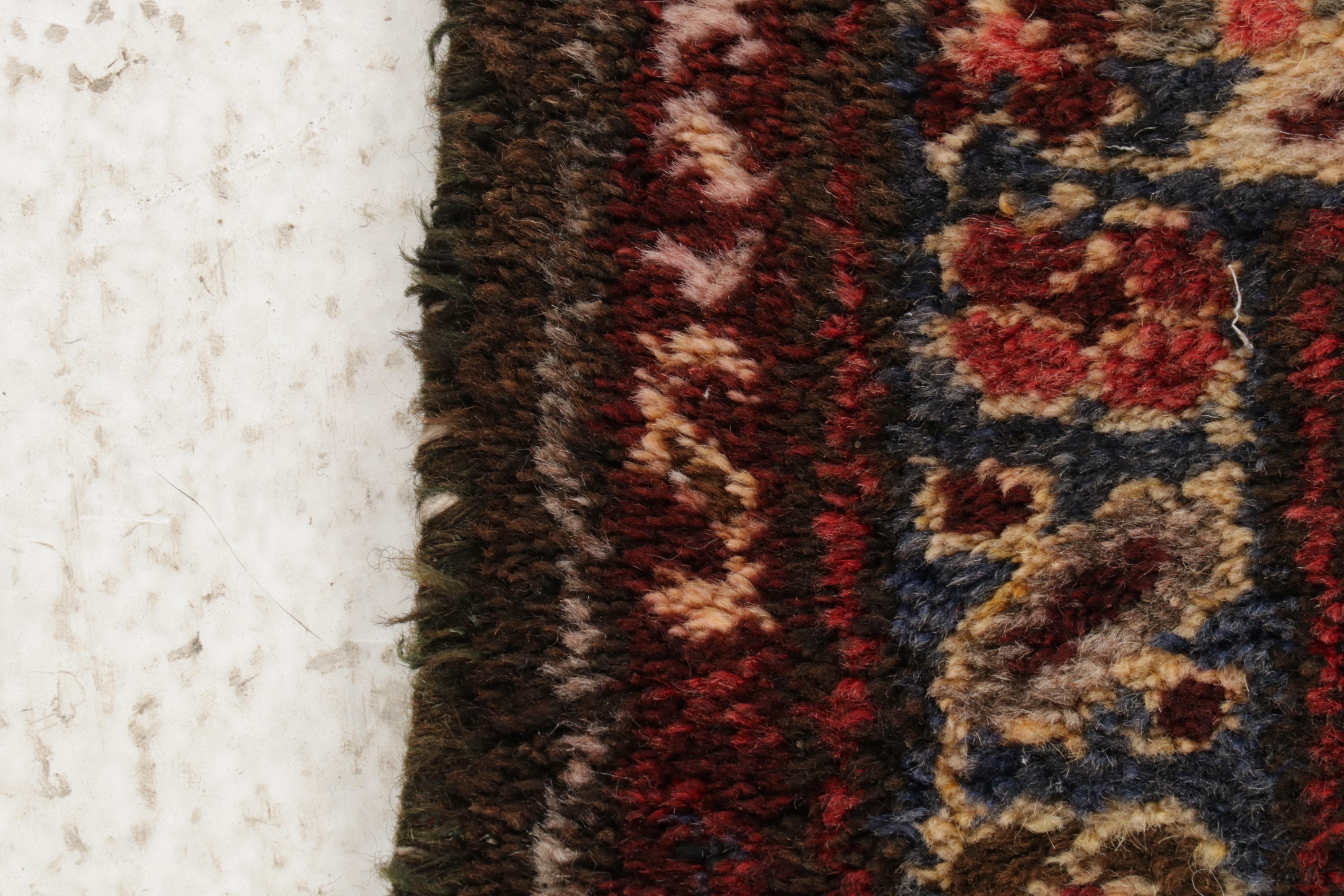 2'5 x 4'1 Hand-Knotted Persian Zanjan Rug, 1920s