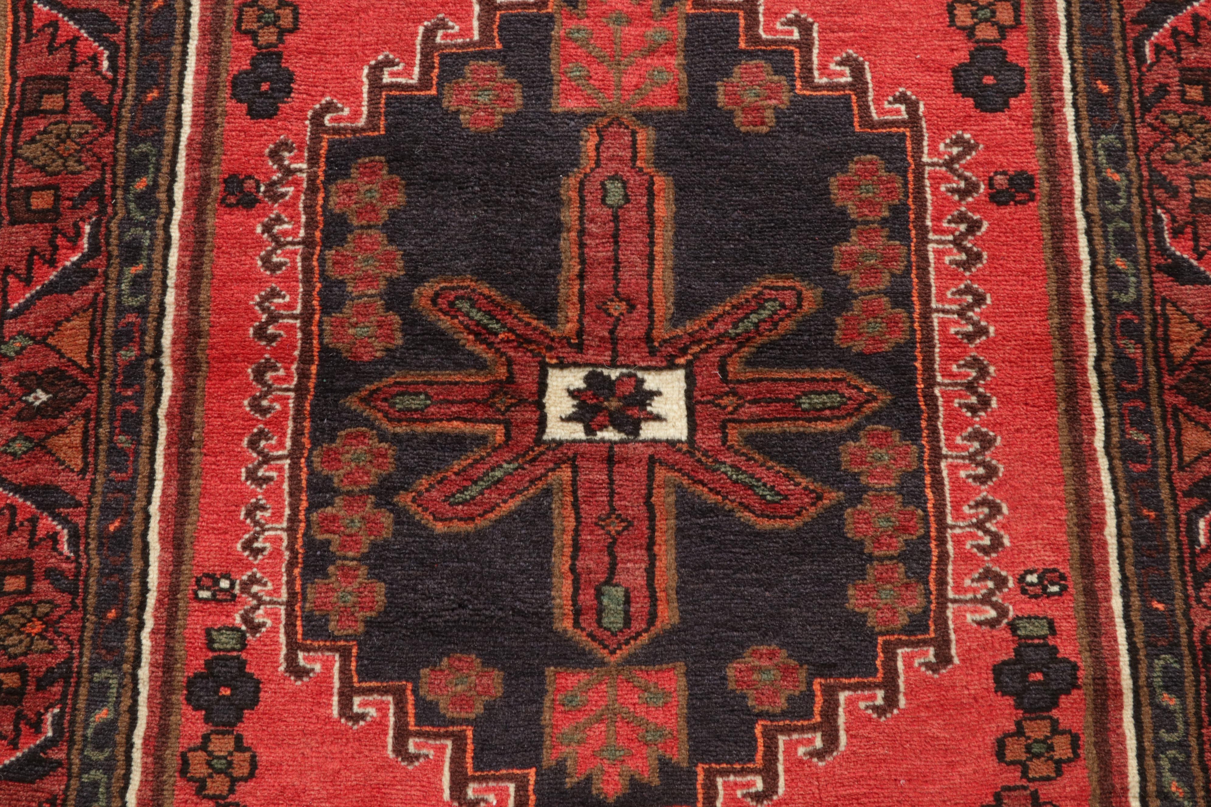 3'2 x 5'5 Hand-Knotted Persian Zanjan Rug, Circa 1980s