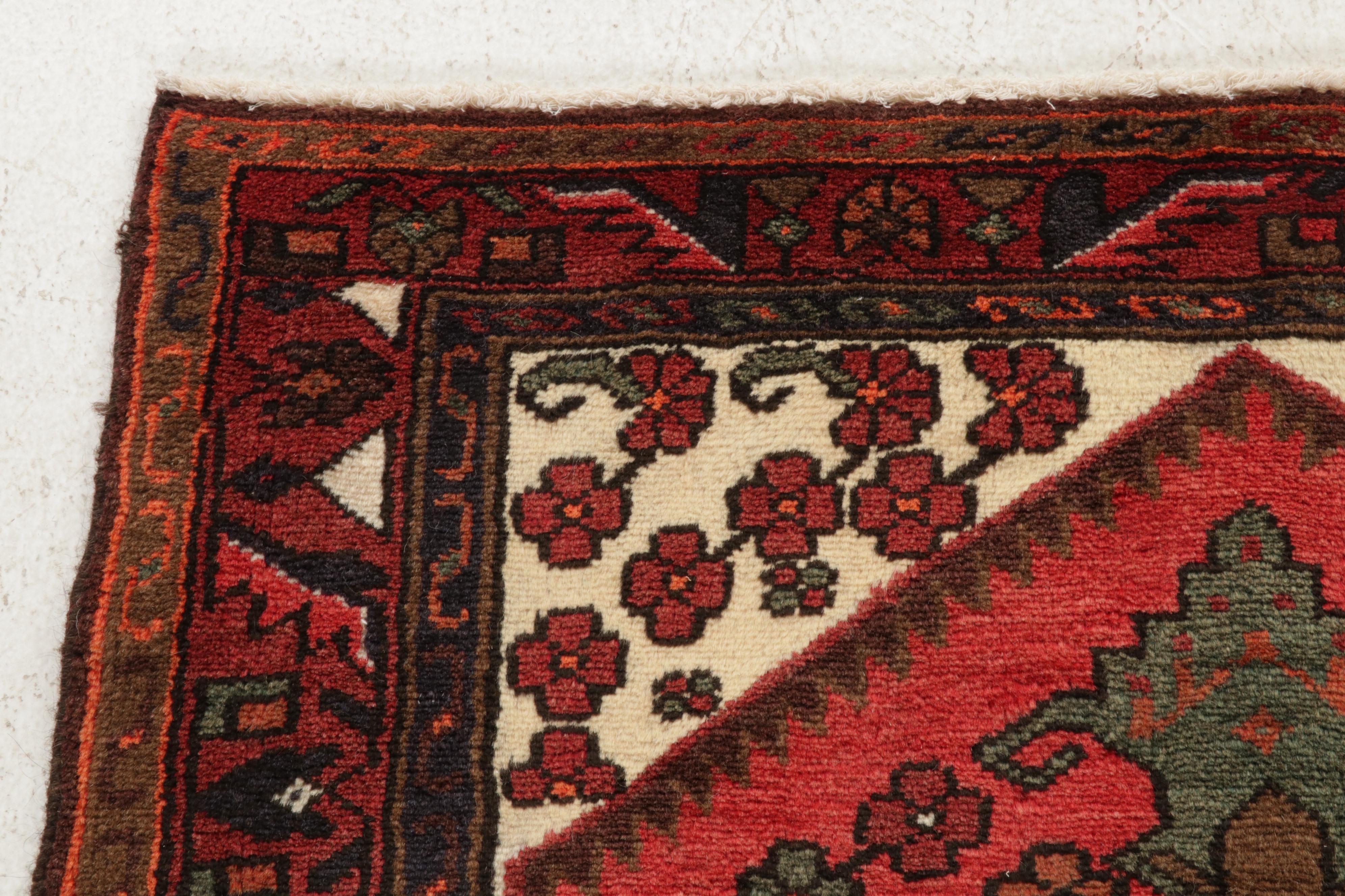 3'2 x 5'5 Hand-Knotted Persian Zanjan Rug, Circa 1980s