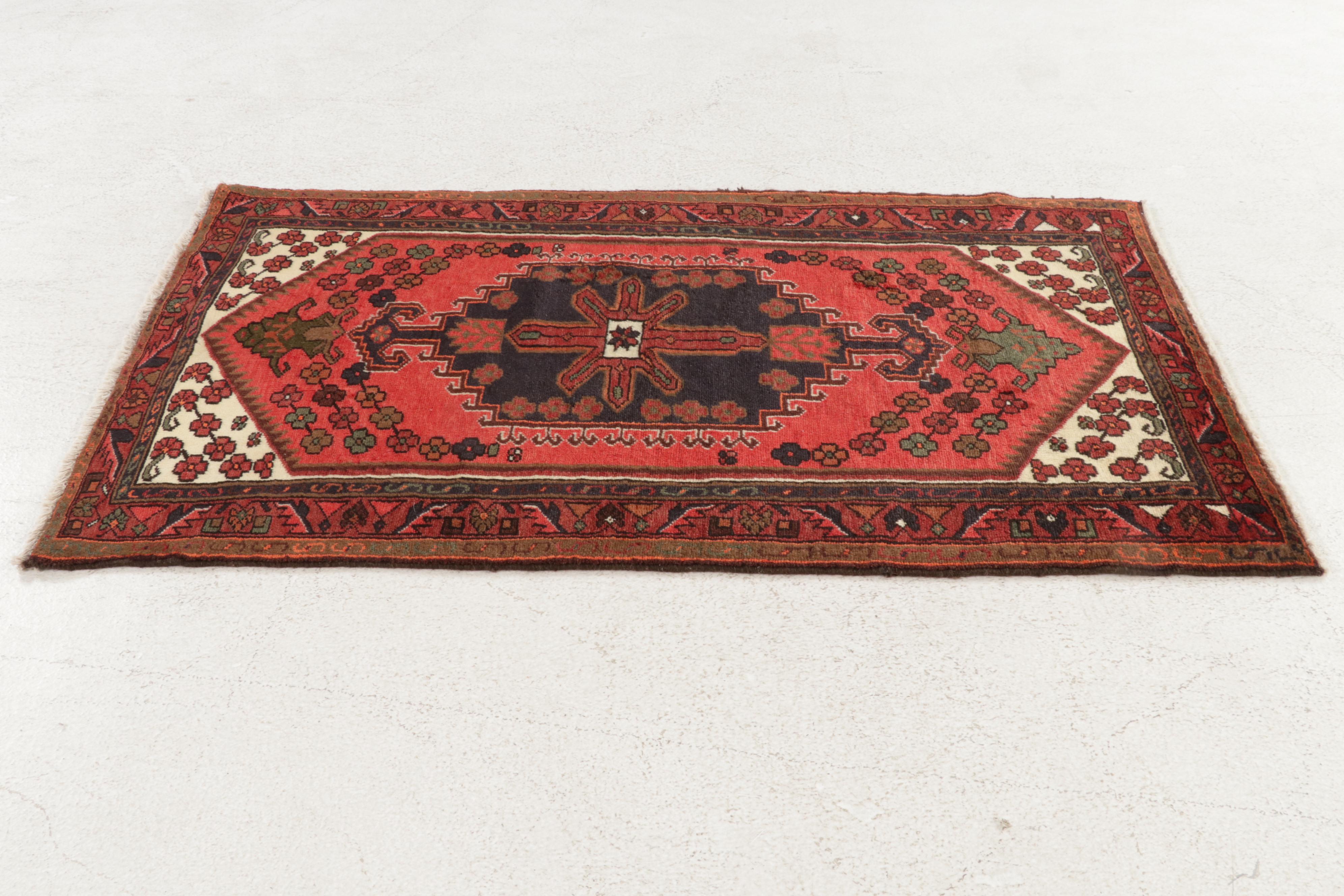 3'2 x 5'5 Hand-Knotted Persian Zanjan Rug, Circa 1980s