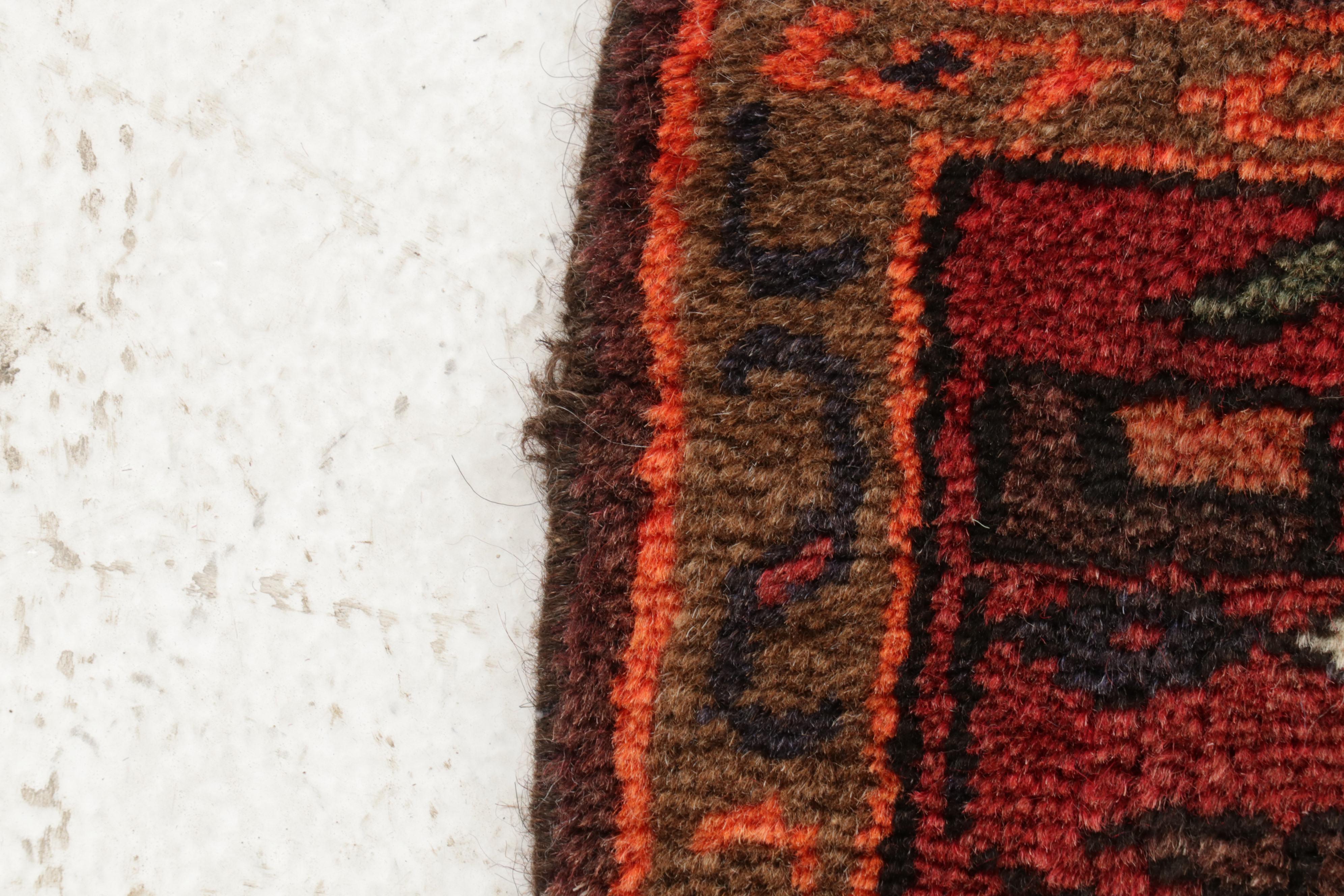 3'2 x 5'5 Hand-Knotted Persian Zanjan Rug, Circa 1980s