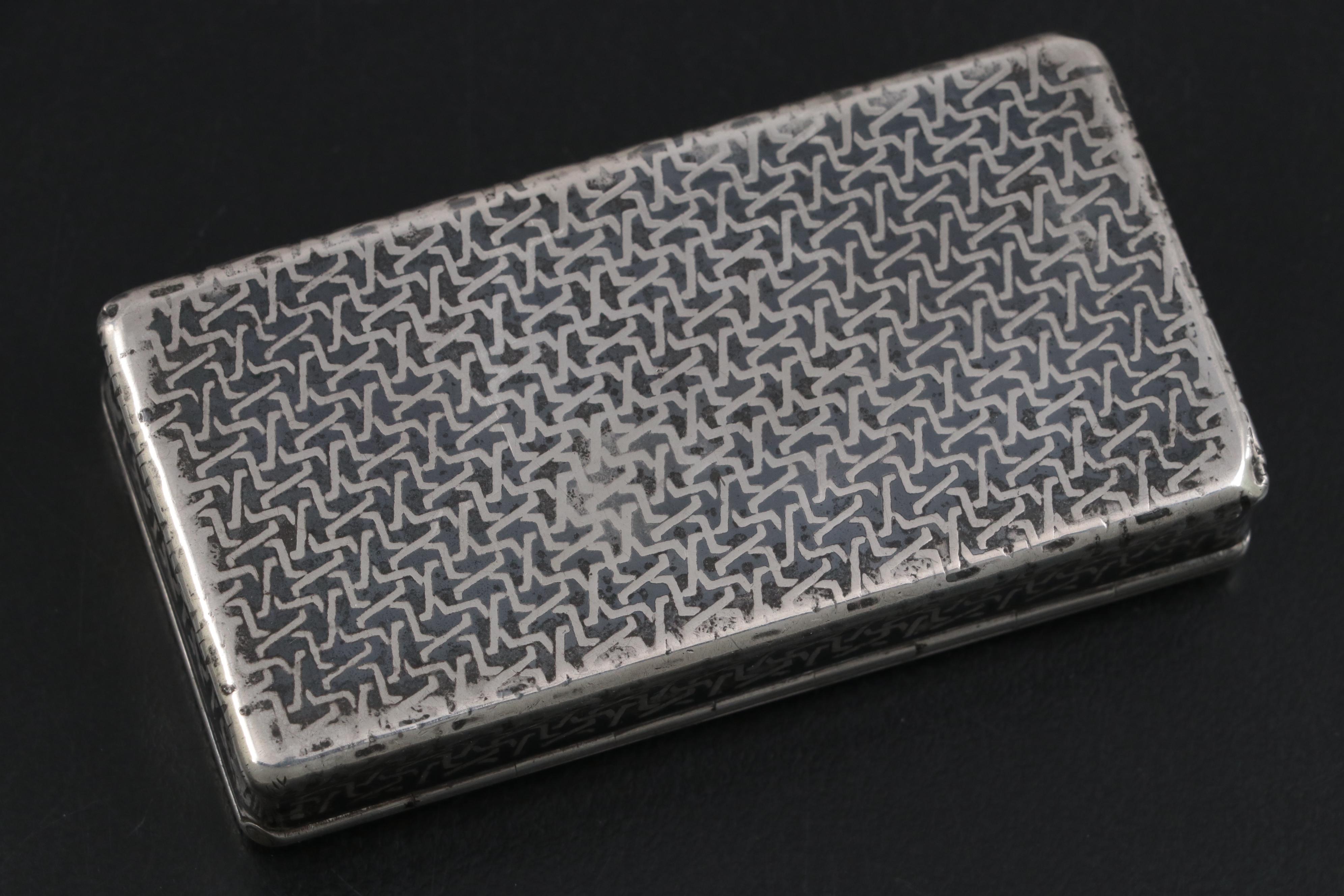 French 800 Silver Niello Putti Motif Snuff Box, 19th Century