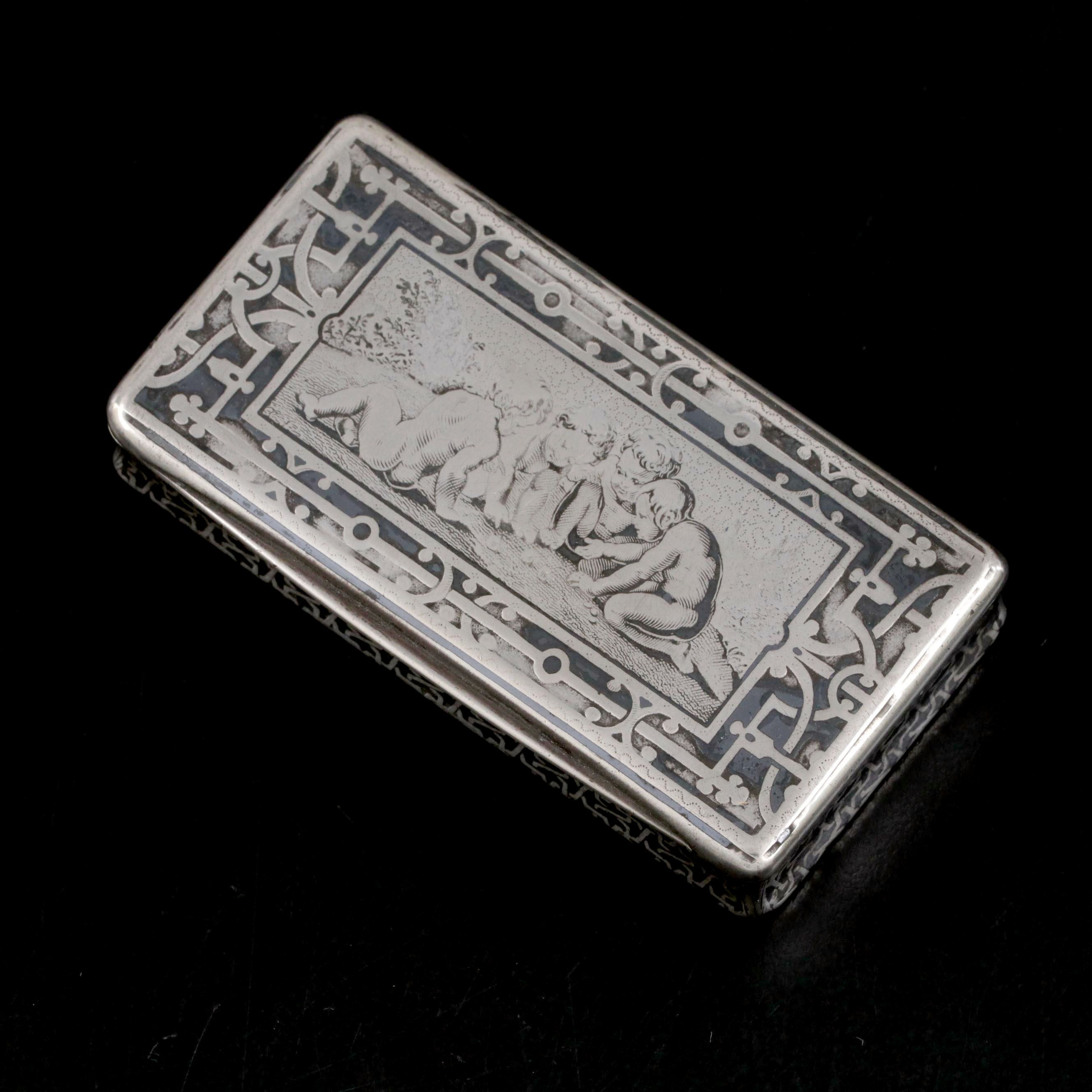 French 800 Silver Niello Putti Motif Snuff Box, 19th Century