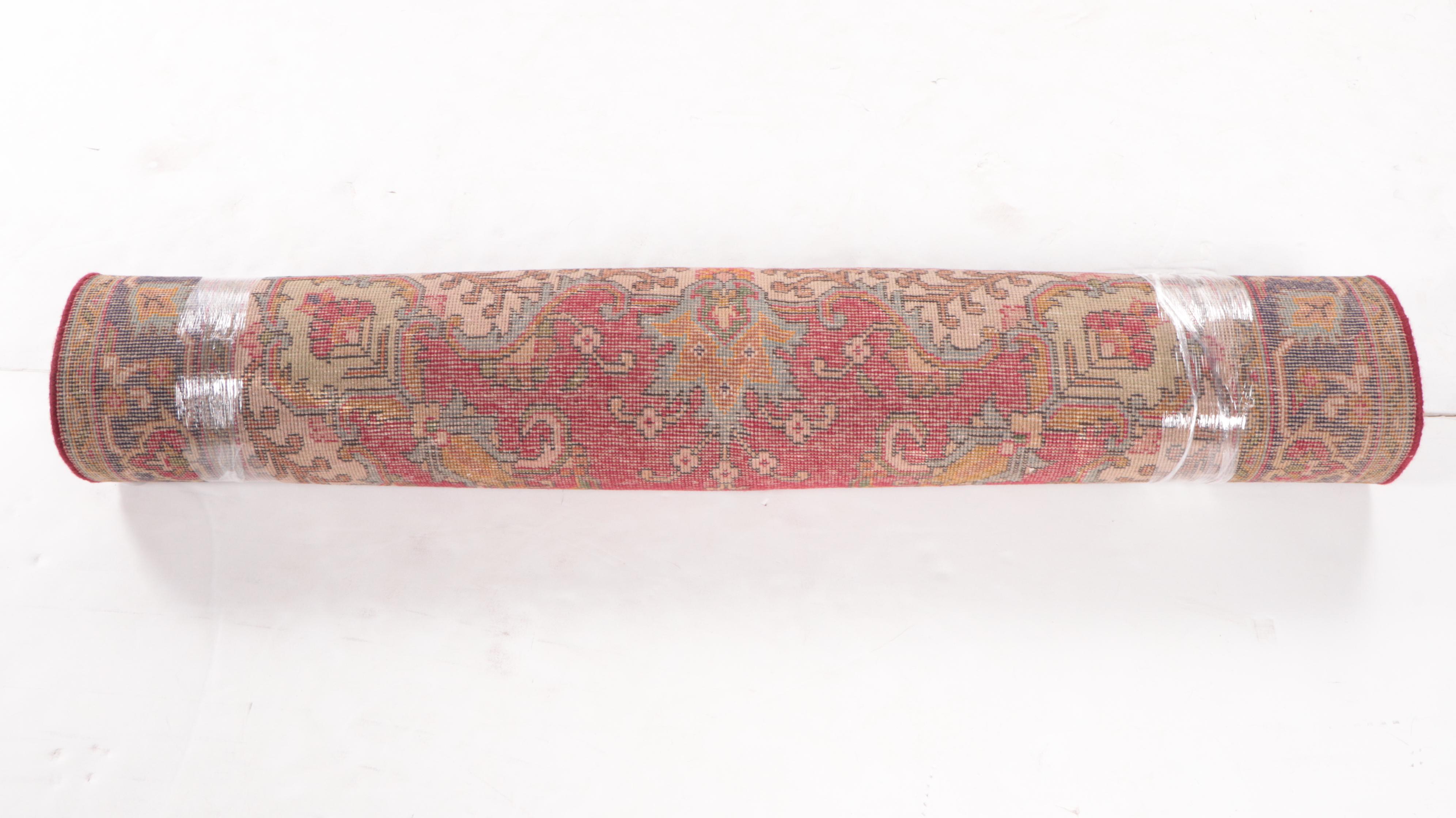 4'7 x 7'5 Hand-Knotted Persian Qazvin Area Rug