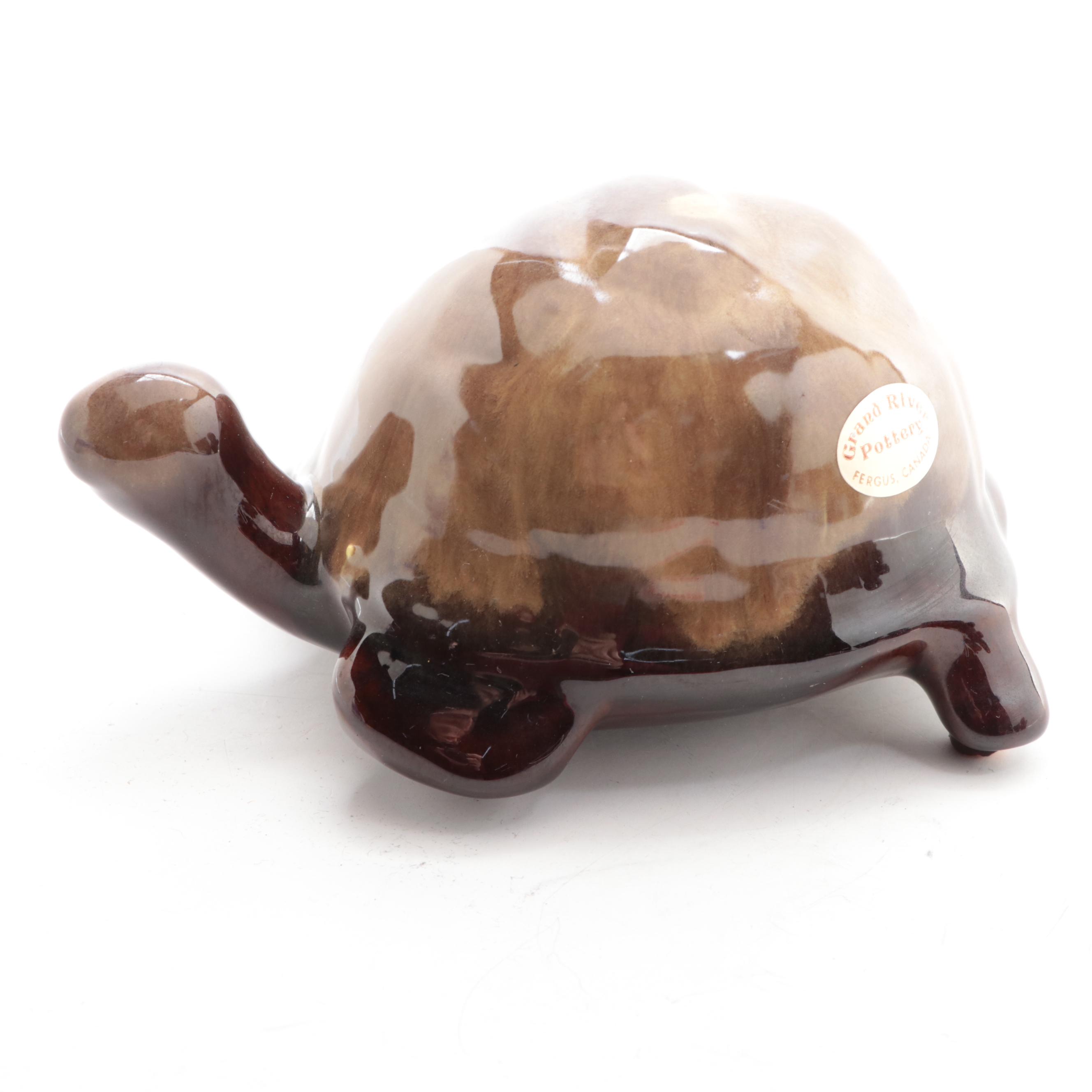 Canadian Grand River Pottery Turtle and Inuit Figurine with Fan Vase