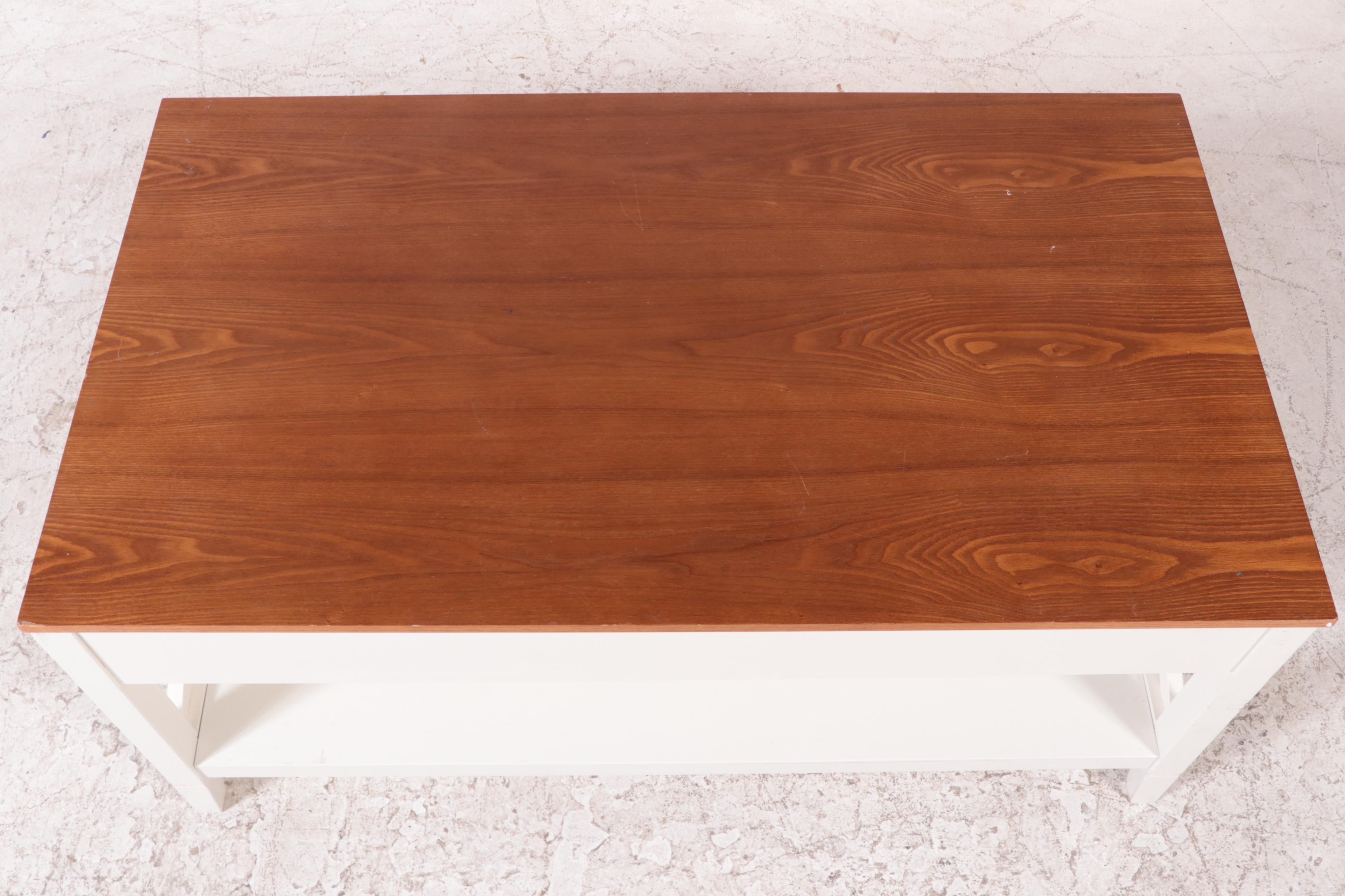 Farmhouse Style Oak-Veneered and Parcel-Painted Lift-Top Coffee Table