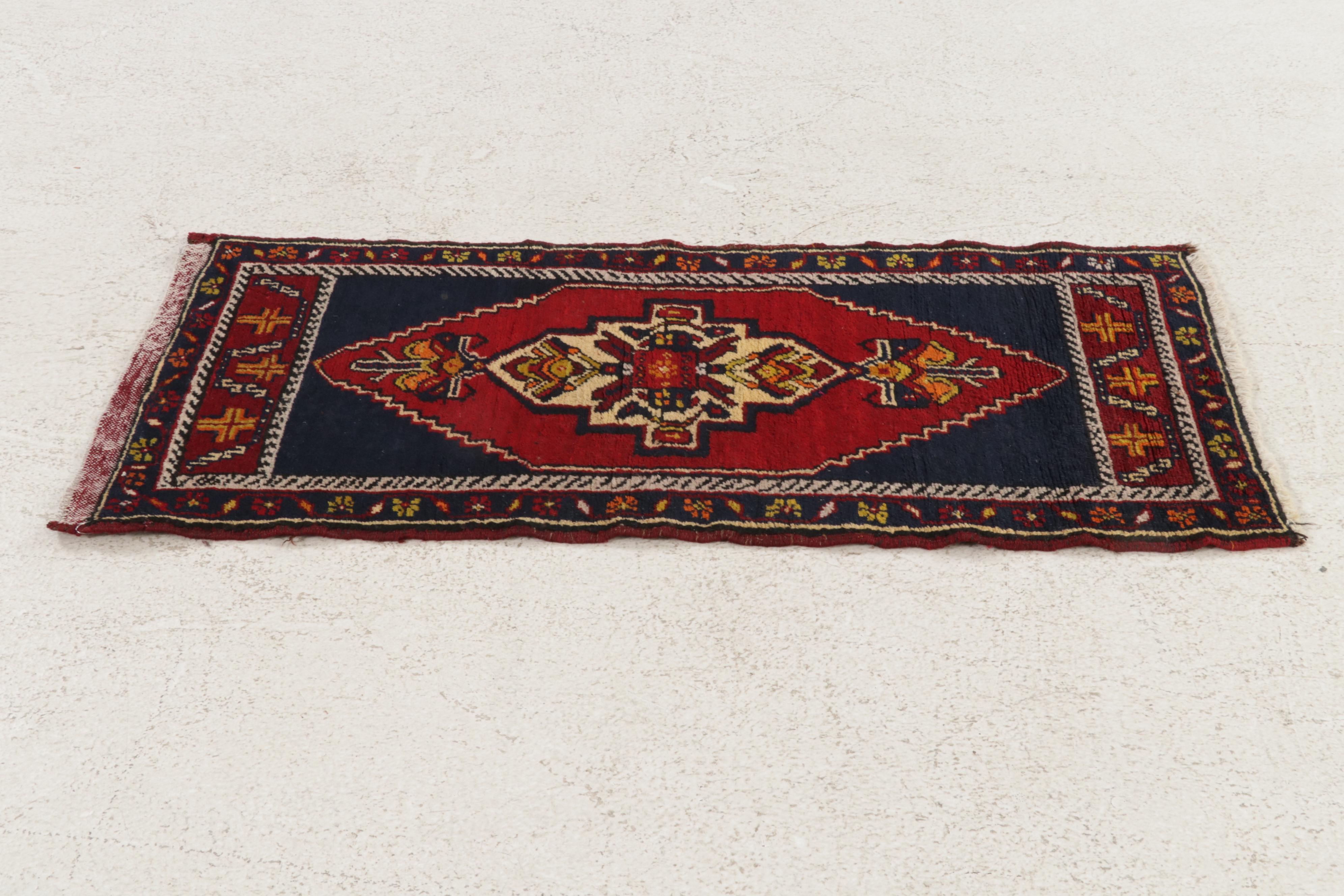 1'8 x 3'11 Hand-Knotted Turkish Dazkırı Village Rug, 1930s