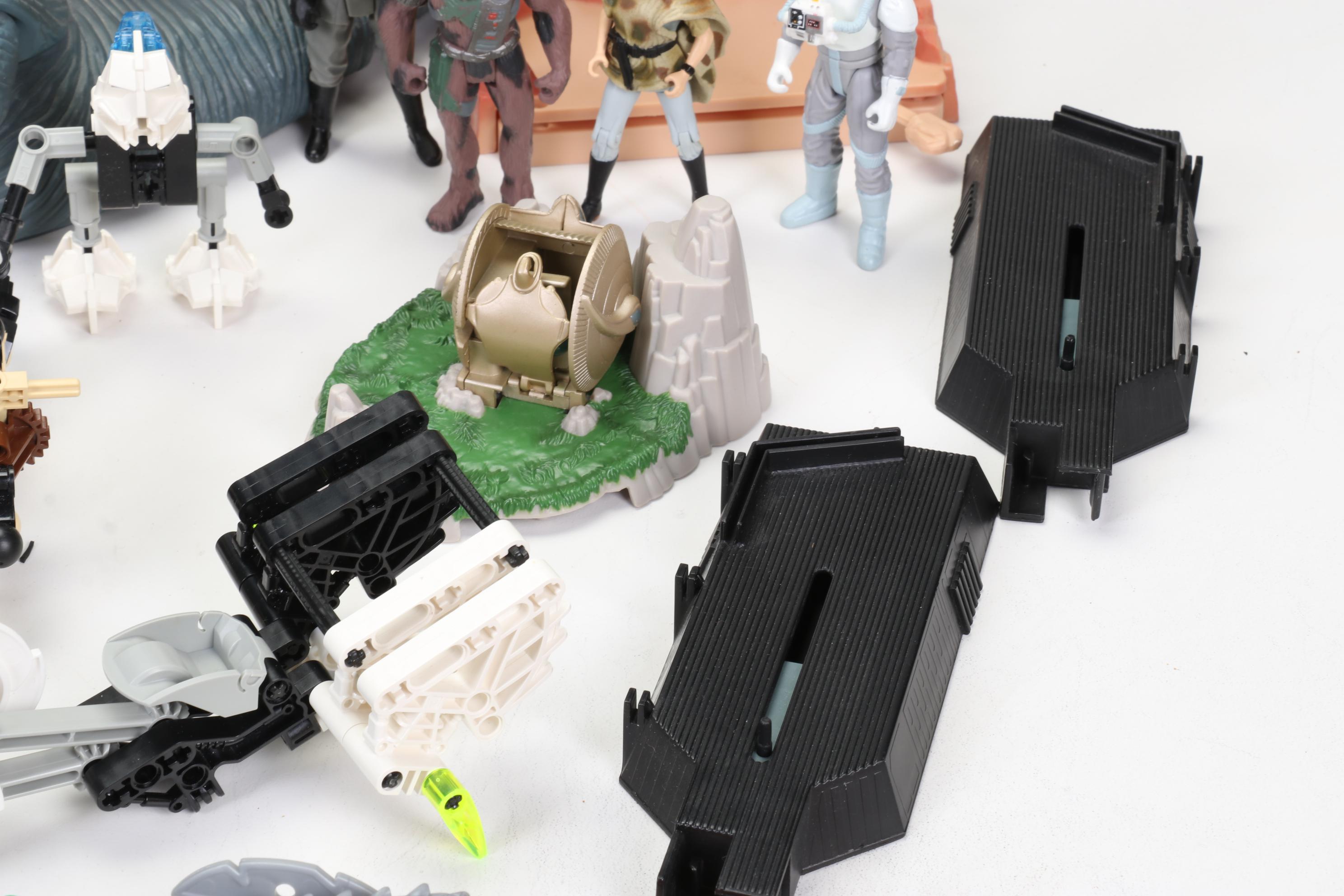 Star Wars Legos, Millennium Falcon, AT-AT Vehicle and More, 1990s