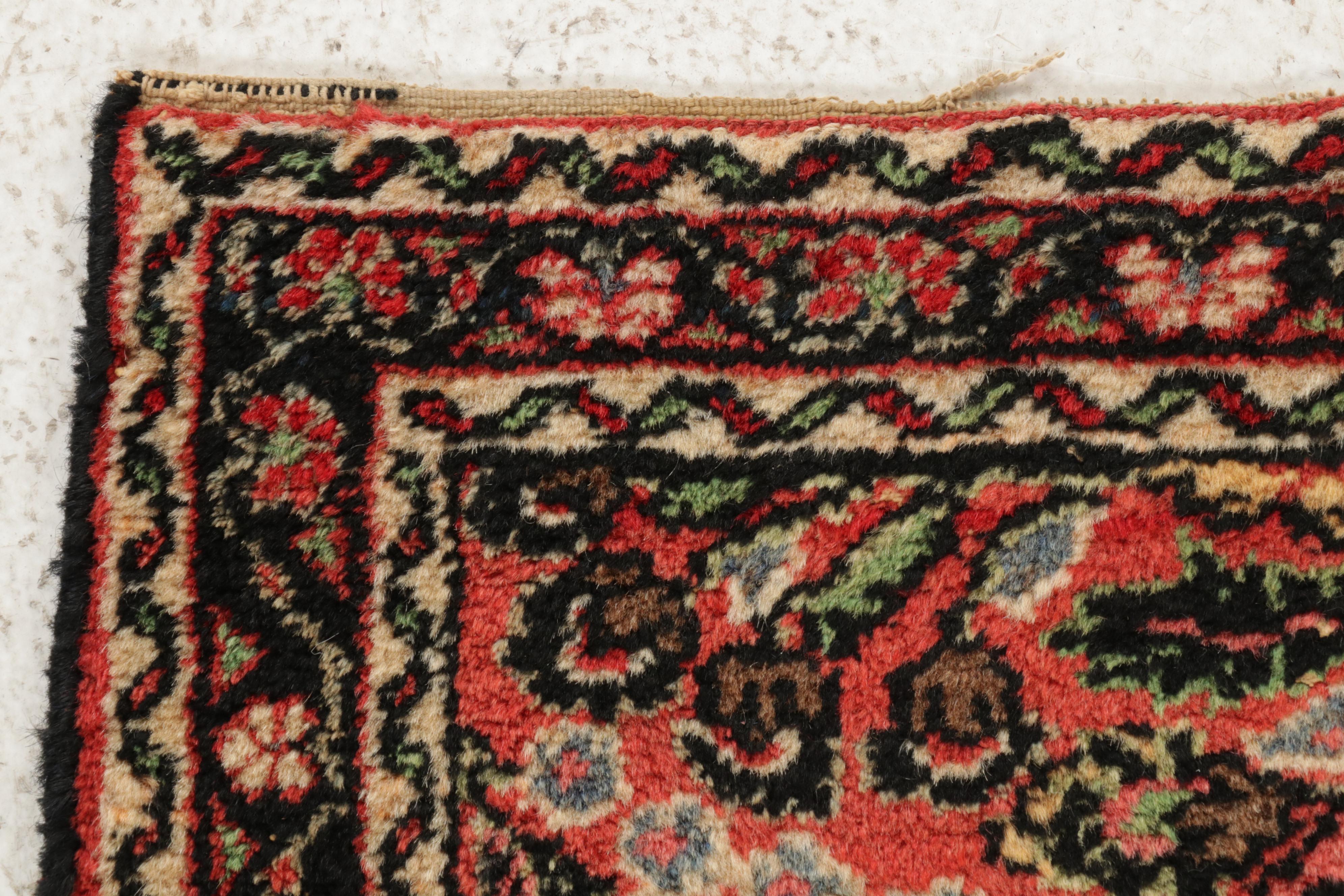2' x 3'1 Hand-Knotted Persian Dargazine Rug, 1920s