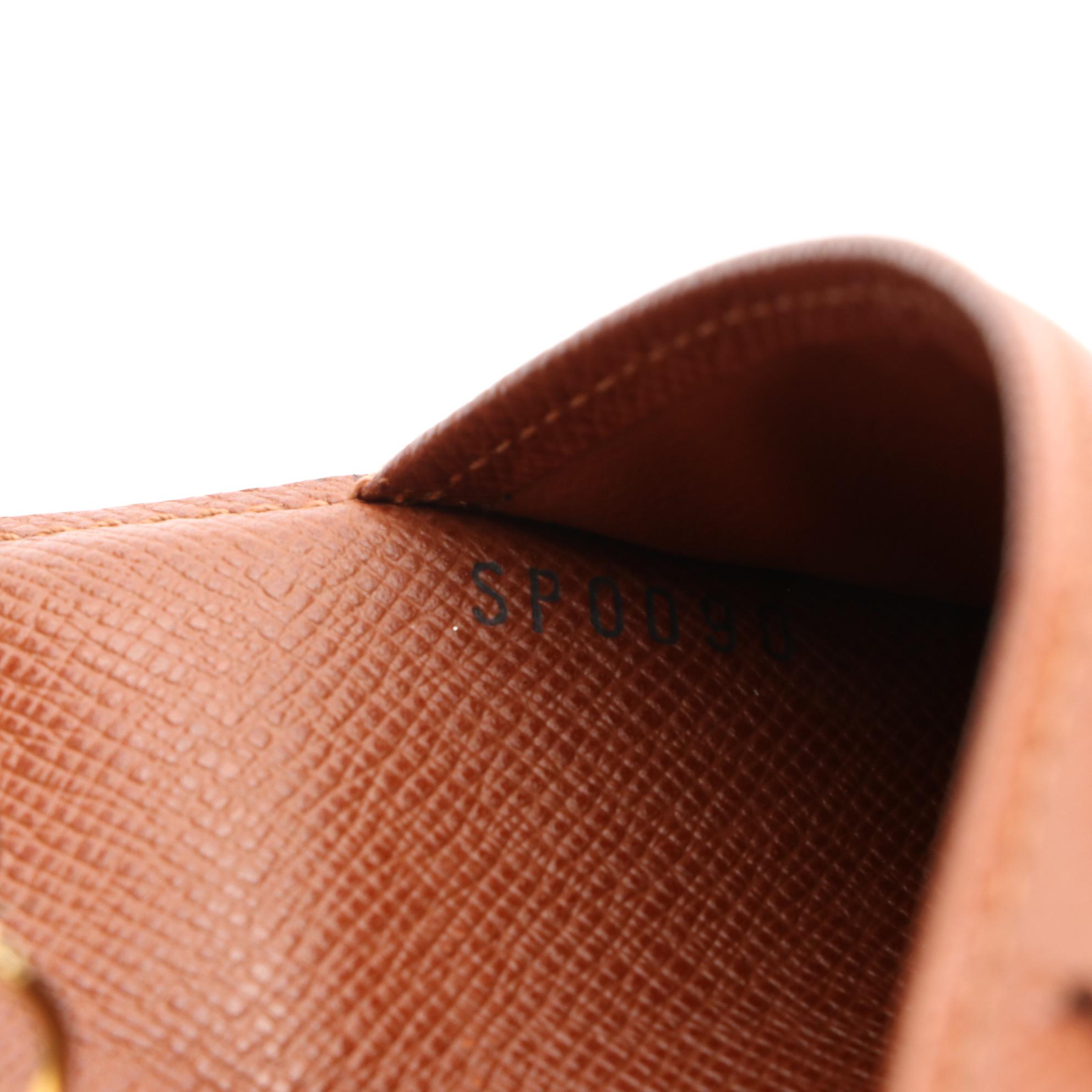 Louis Vuitton Agenda Cover in Monogram Canvas