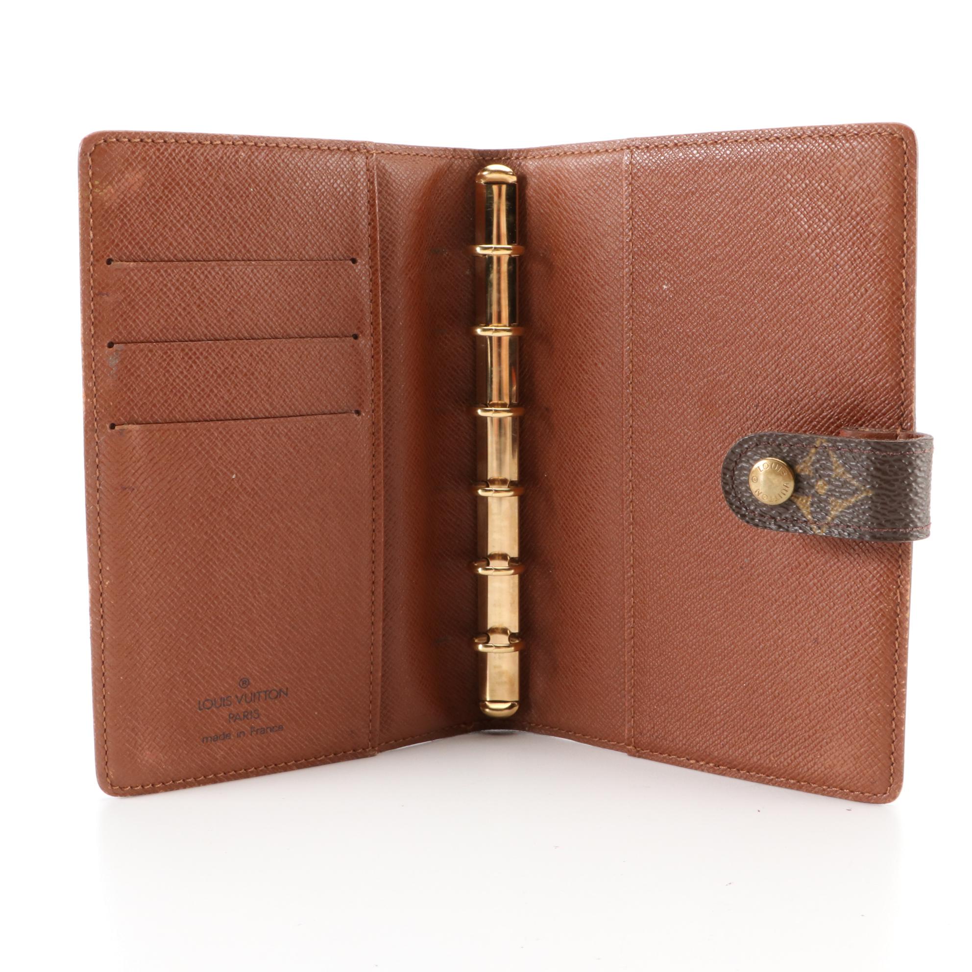 Louis Vuitton Agenda Cover in Monogram Canvas