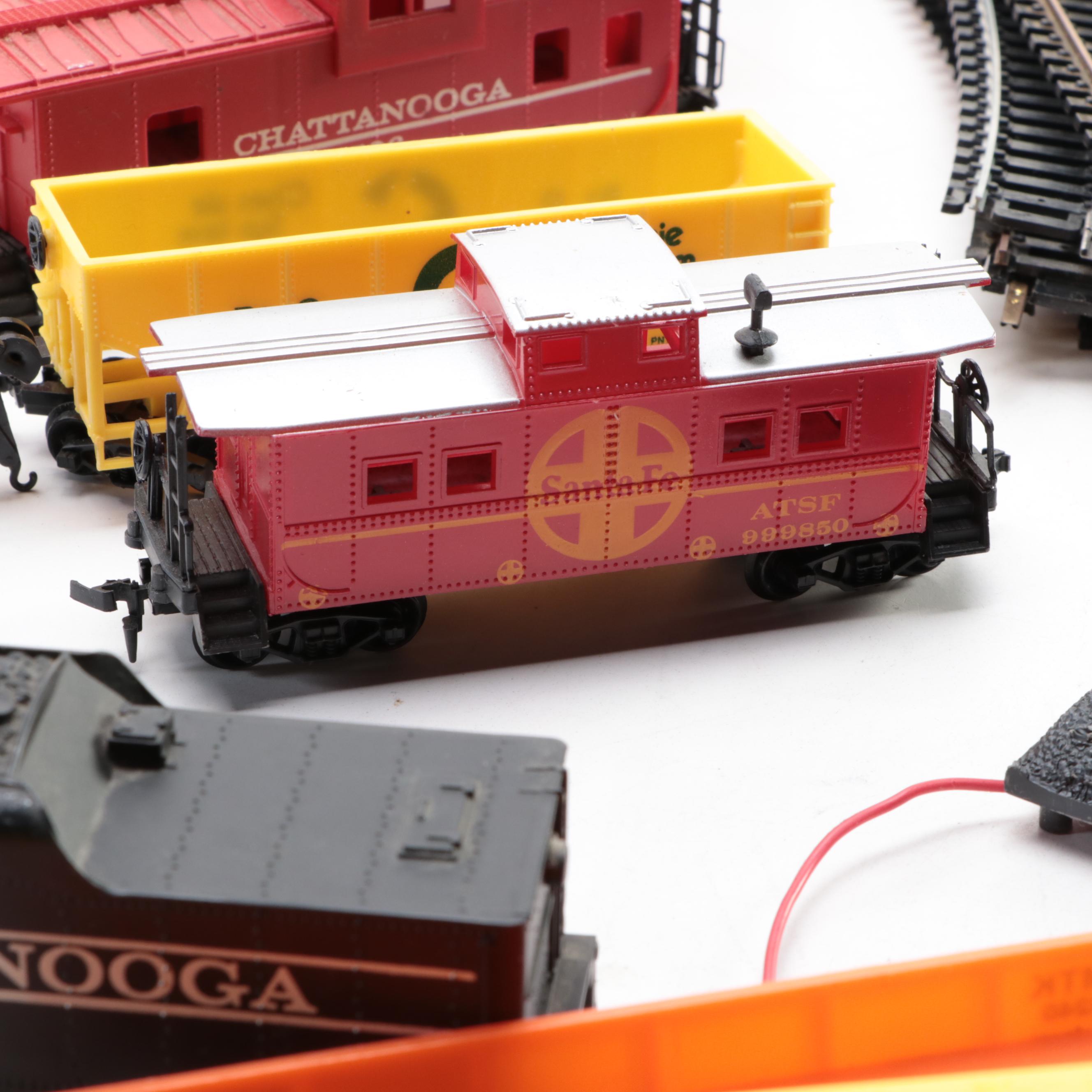 Tyco and Life-Like HO Model Electric Train Locomotive, Tracks, Cars and More