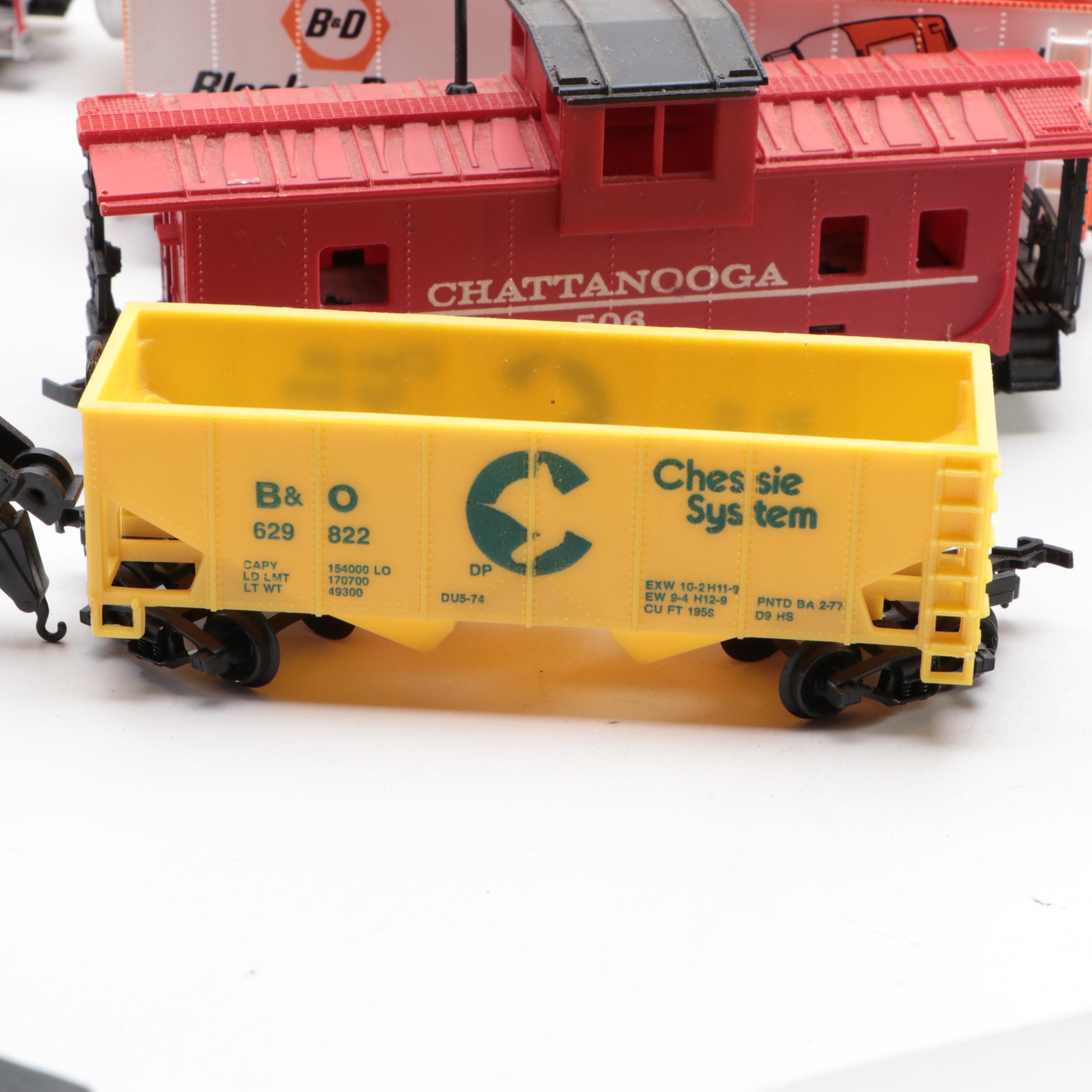 Tyco and Life-Like HO Model Electric Train Locomotive, Tracks, Cars and More