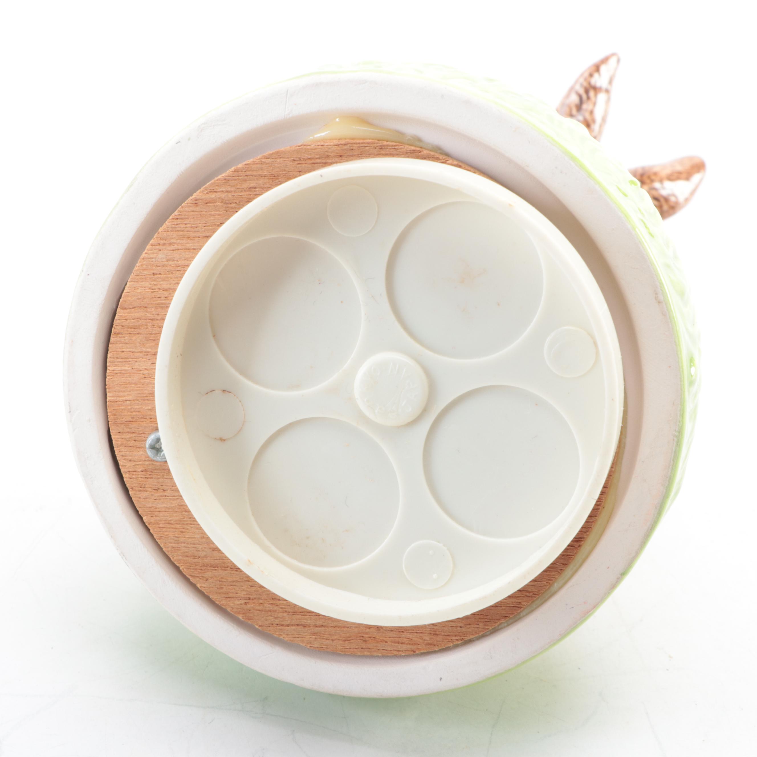 Schmid Beatrix Potter Peter Rabbit Ceramic Musical Figurine, Late 20th Century