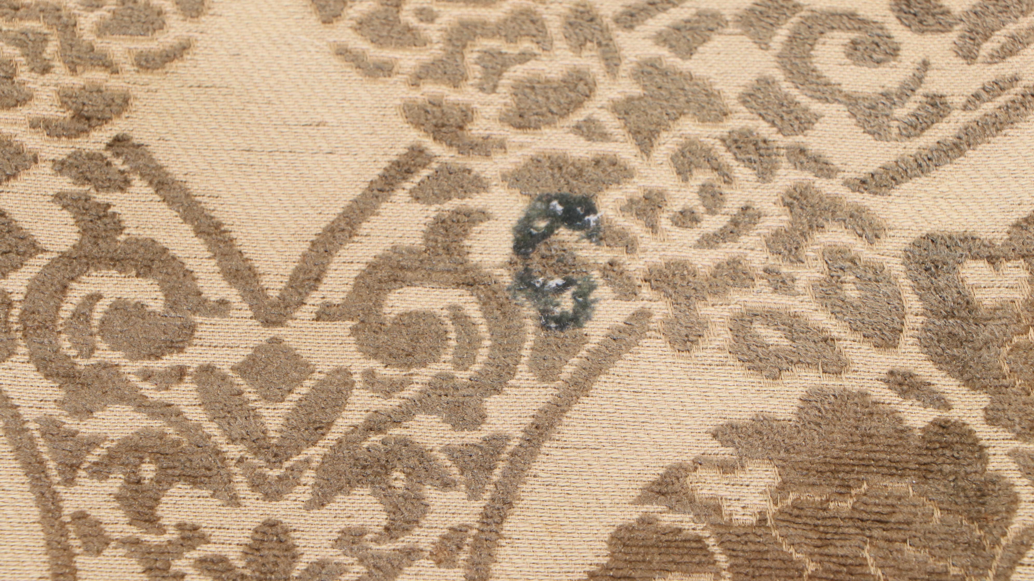 Lexington Furniture Tufted Damask Pattern Sofa