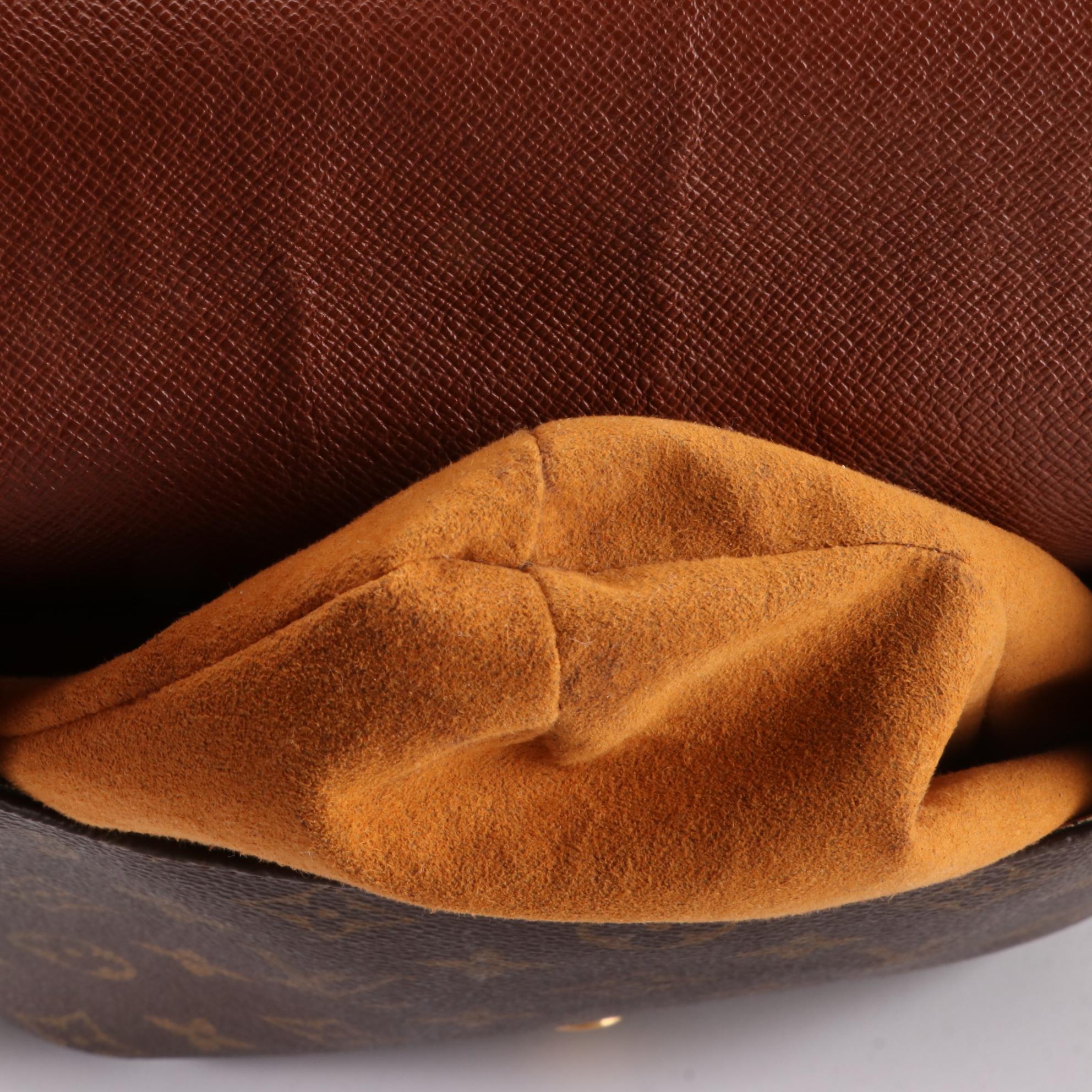 Louis Vuitton Musette Salsa in Monogram Canvas and Vachetta Leather