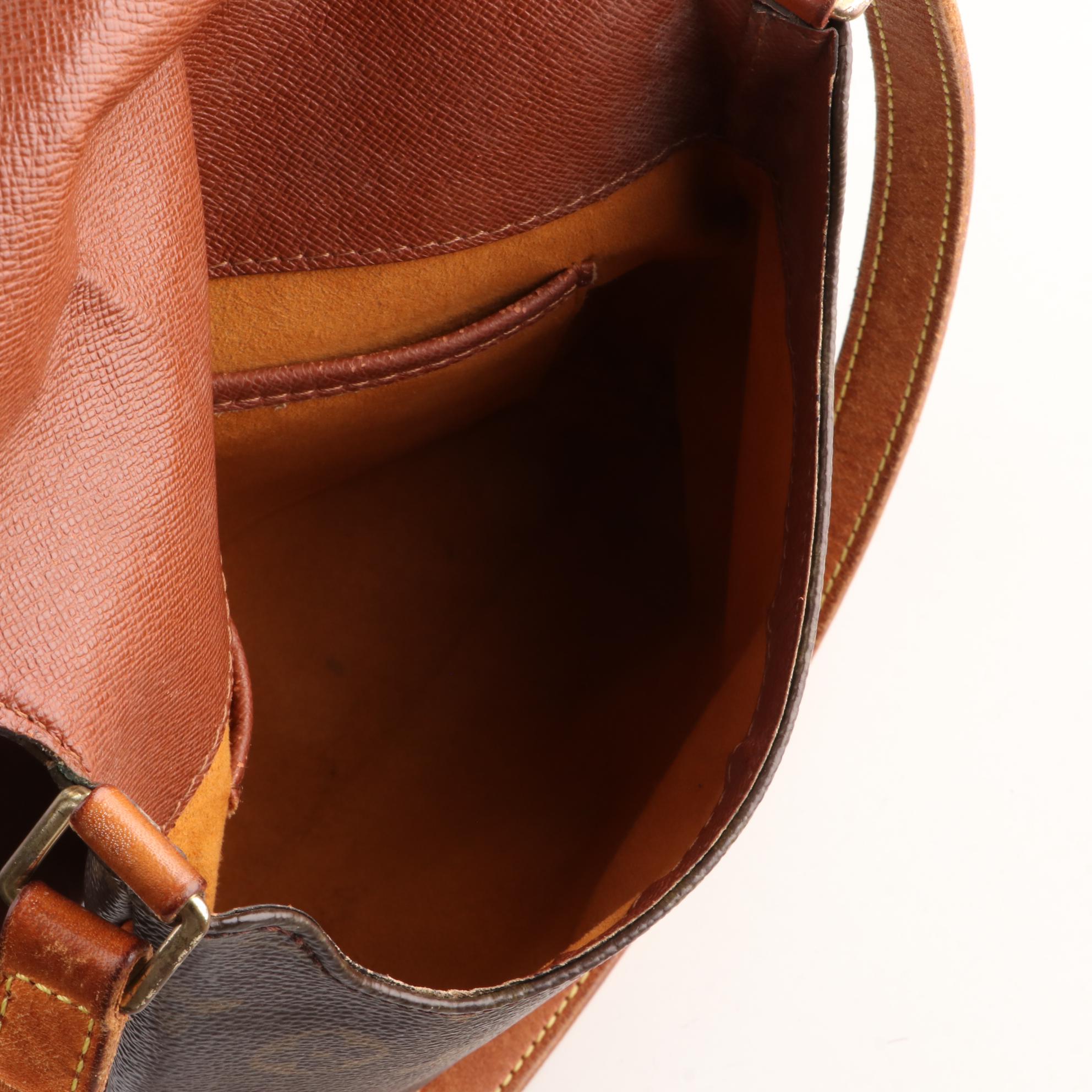 Louis Vuitton Musette Salsa in Monogram Canvas and Vachetta Leather