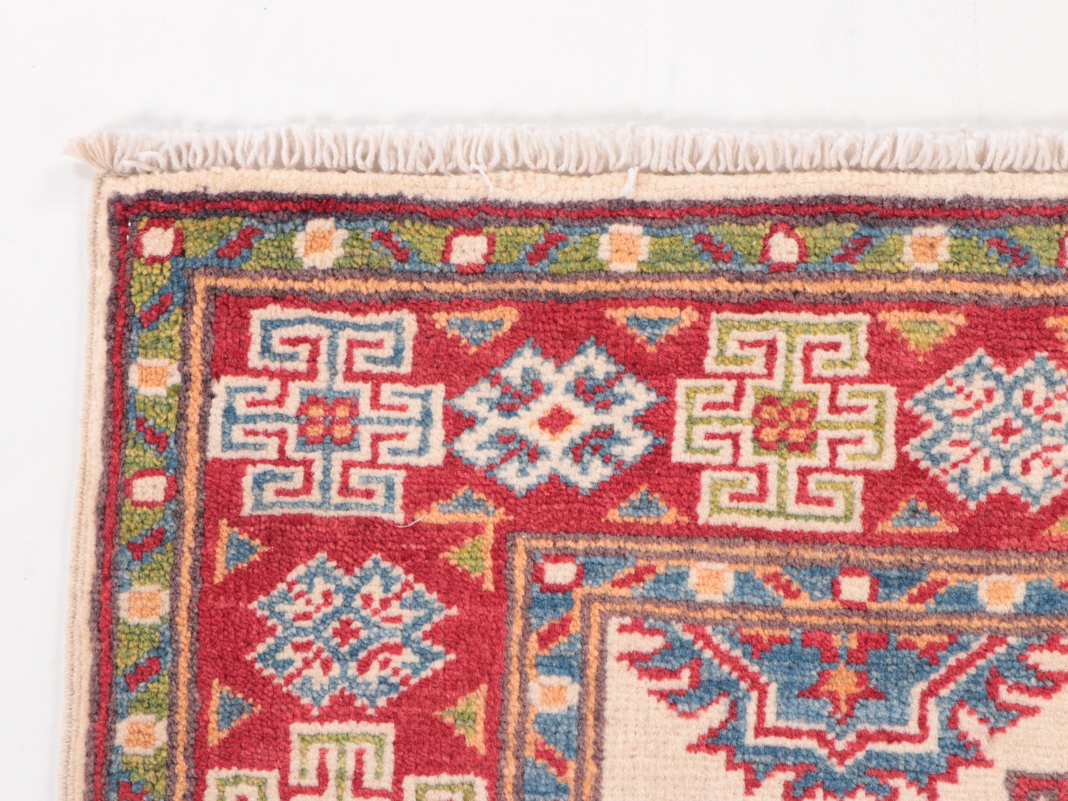 2'8 x 4'2 Hand-Knotted Pakistani Kazak Accent Rug
