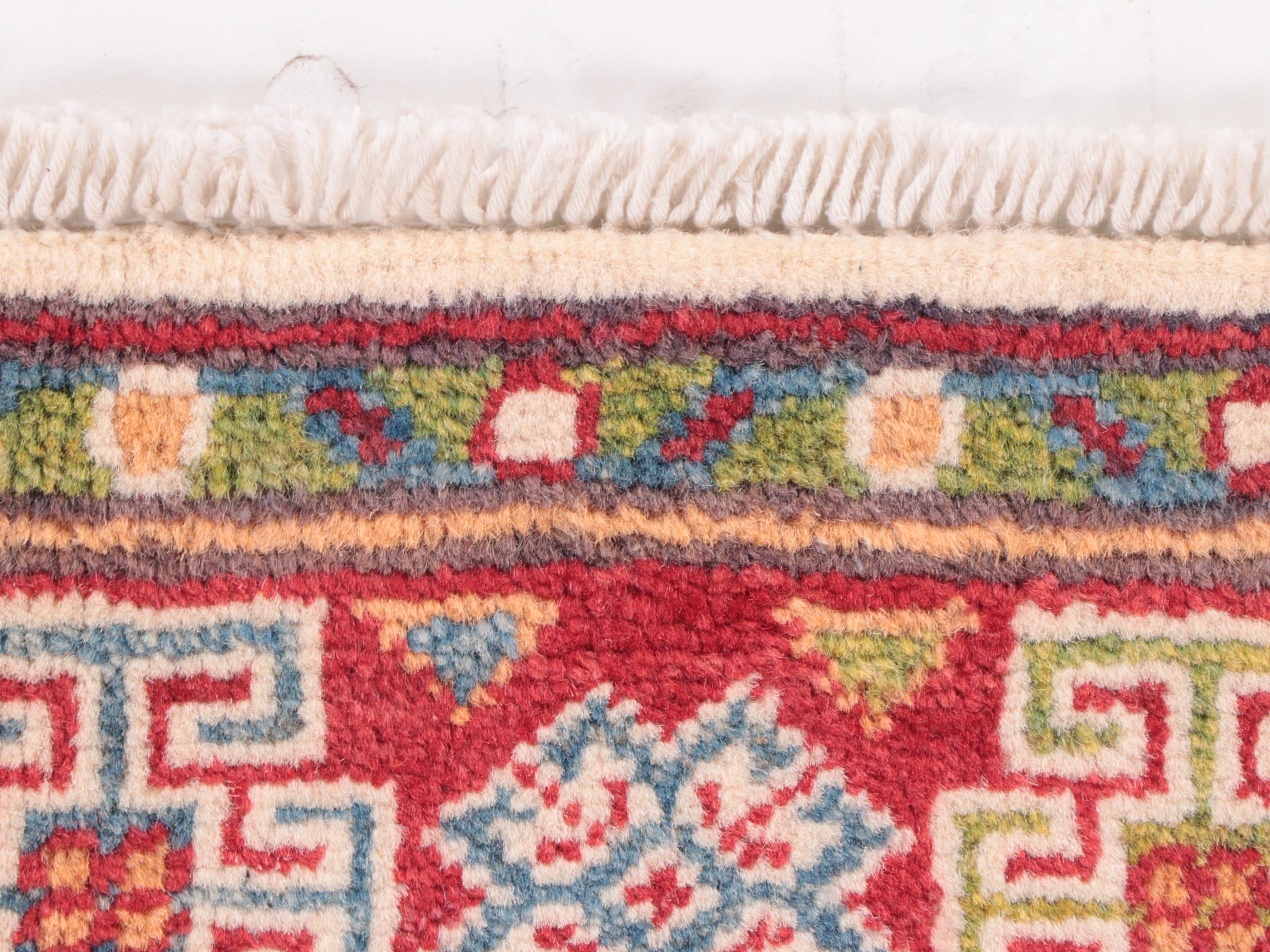 2'8 x 4'2 Hand-Knotted Pakistani Kazak Accent Rug