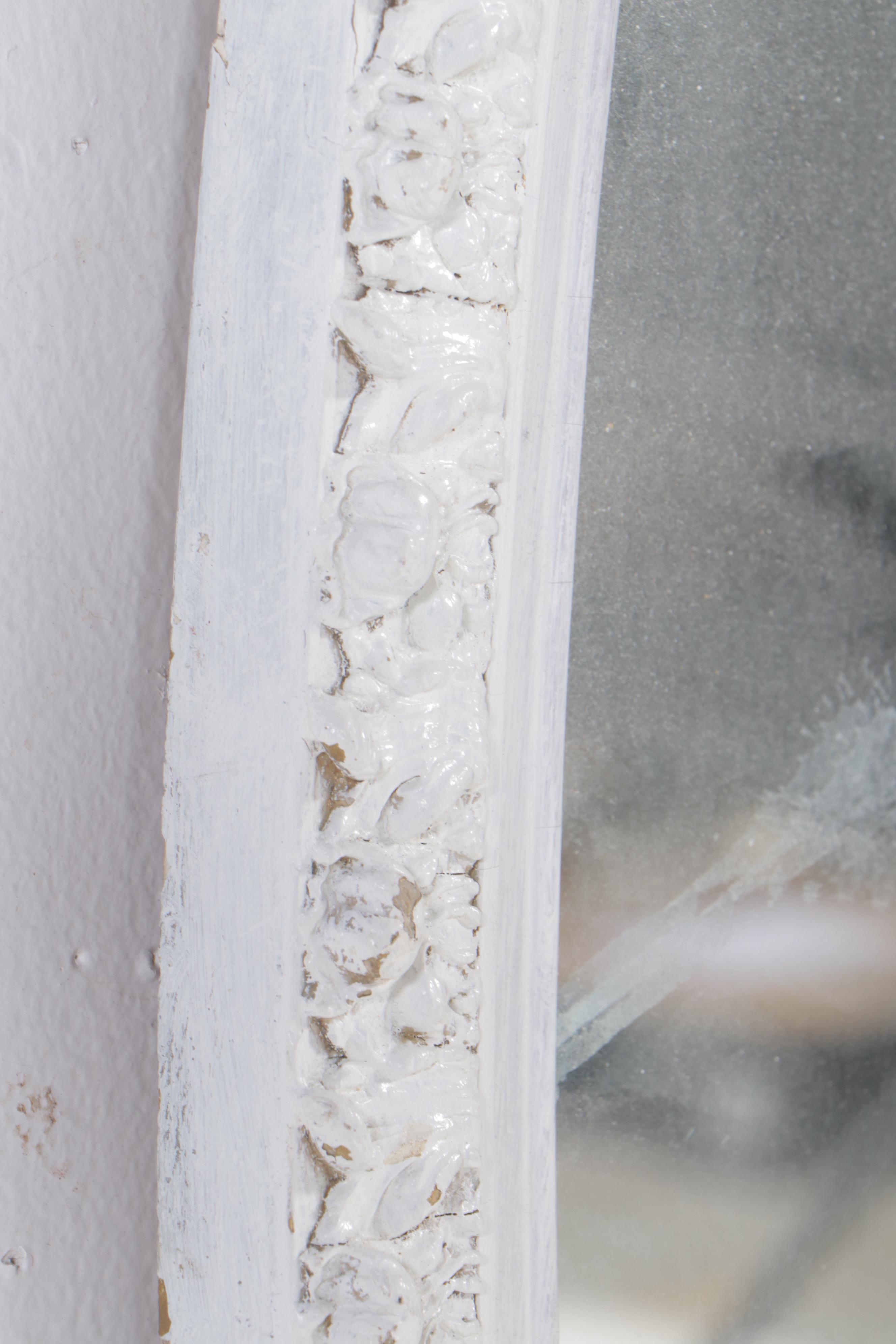 Victorian Style Painted Oval Framed Wall Mirror, 20th Century