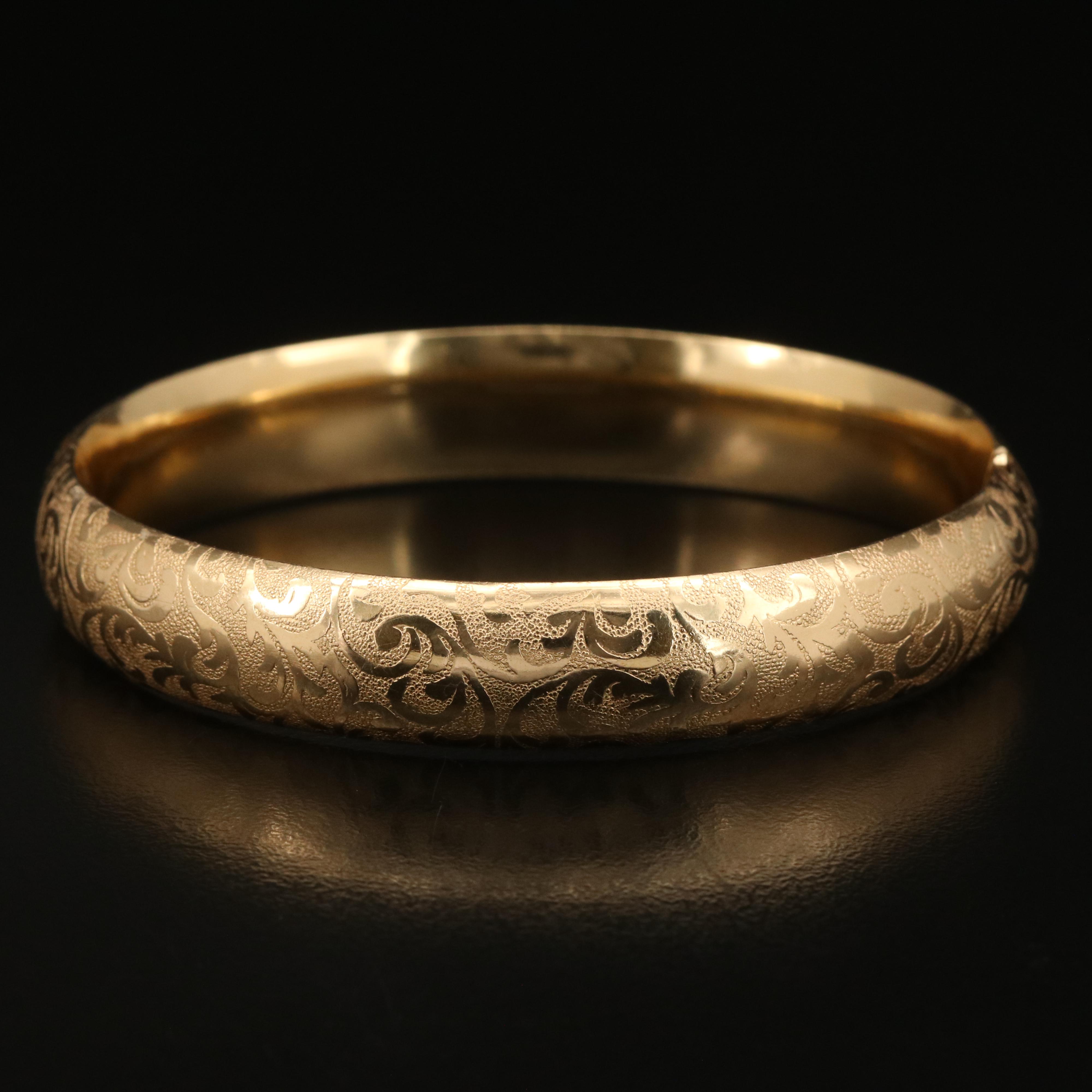 14K Acanthus Hinged Wide Bangle