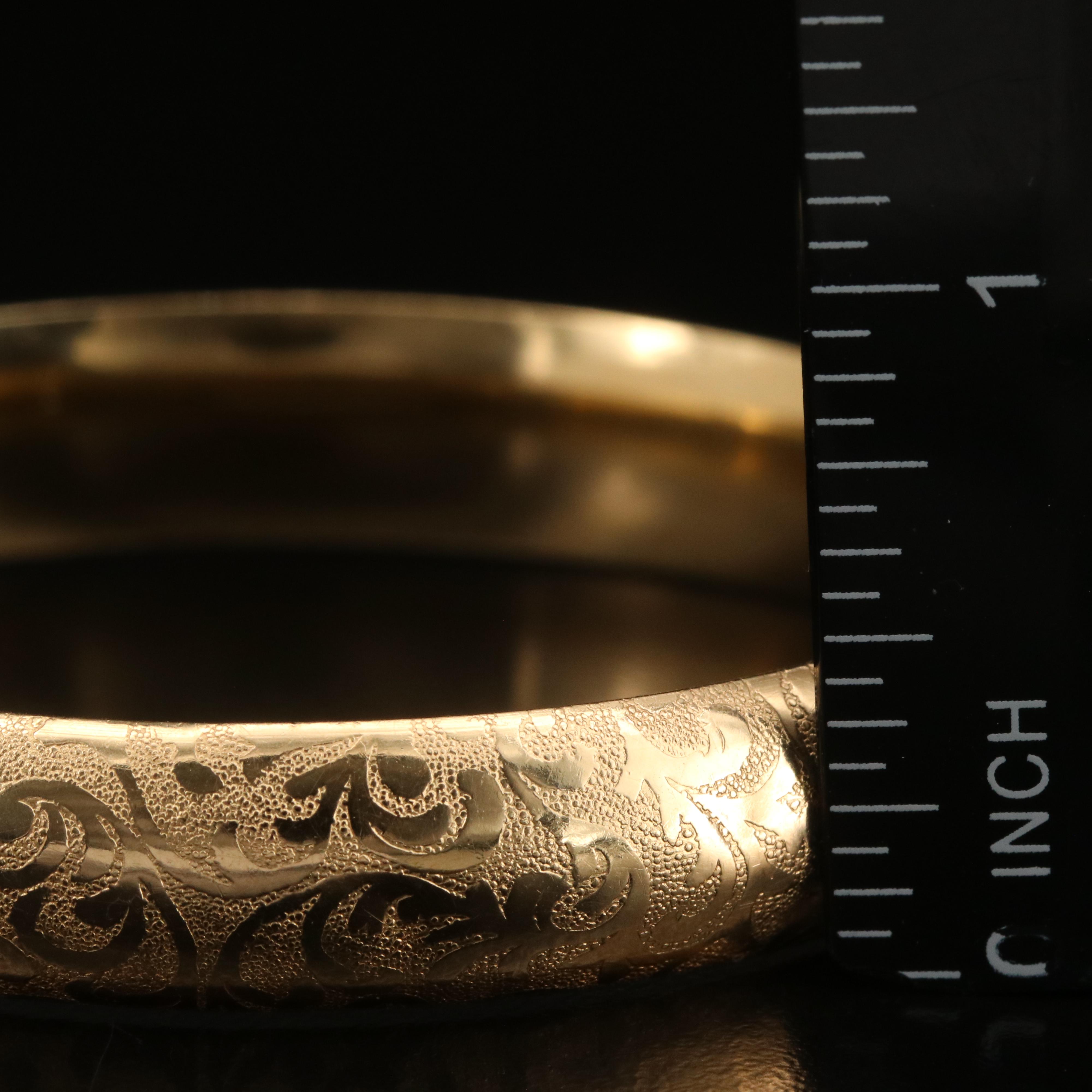 14K Acanthus Hinged Wide Bangle