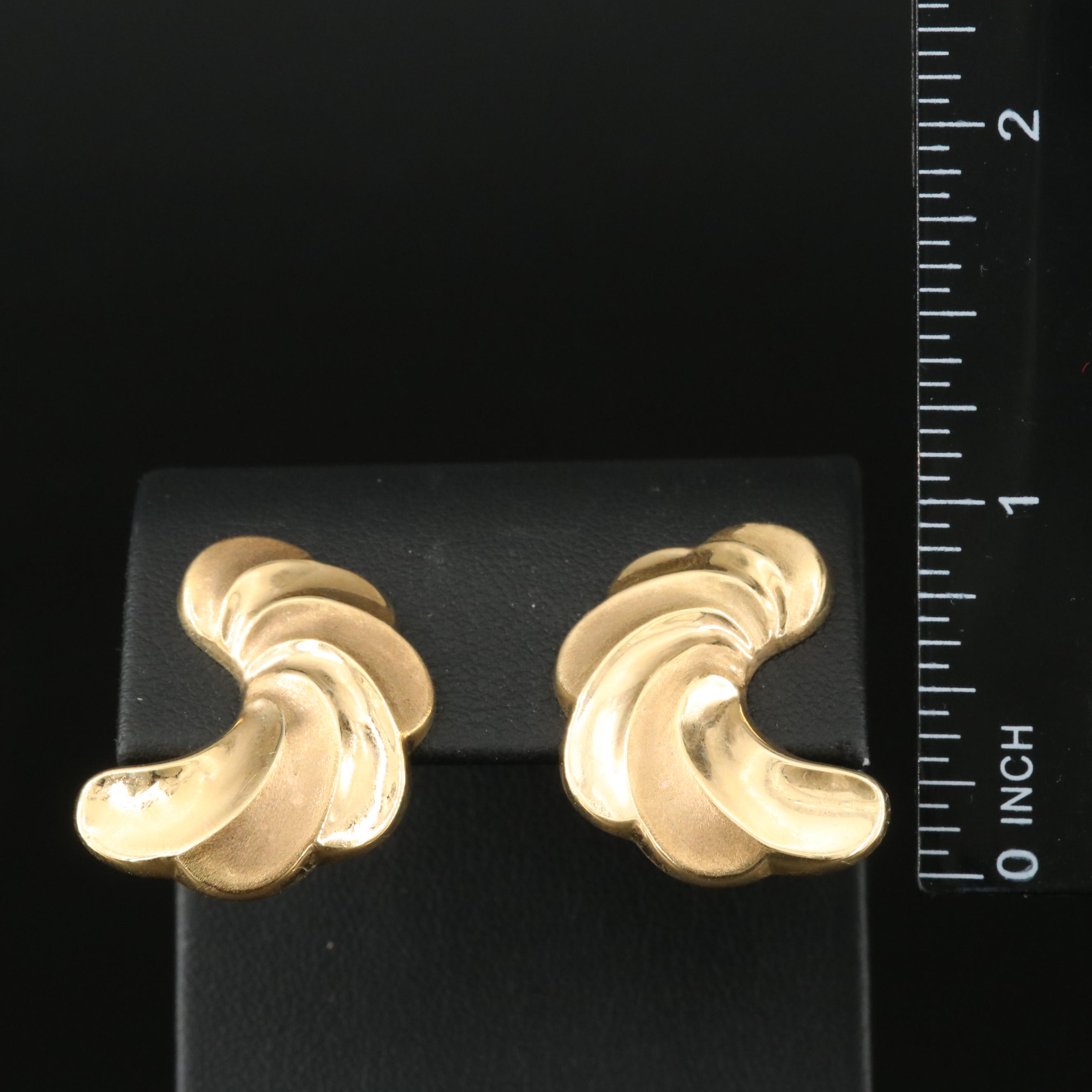 14K Fluted Earrings