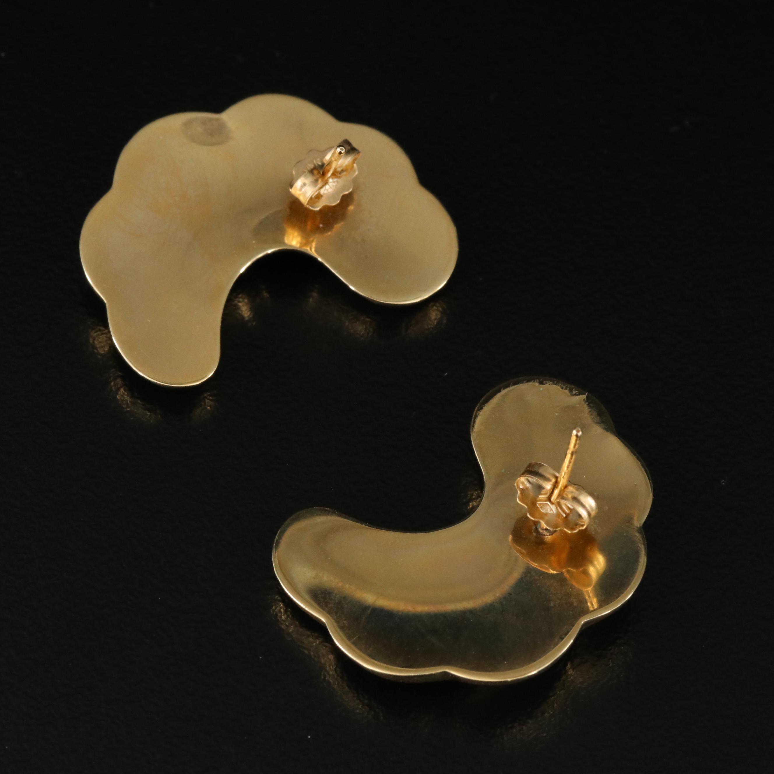 14K Fluted Earrings