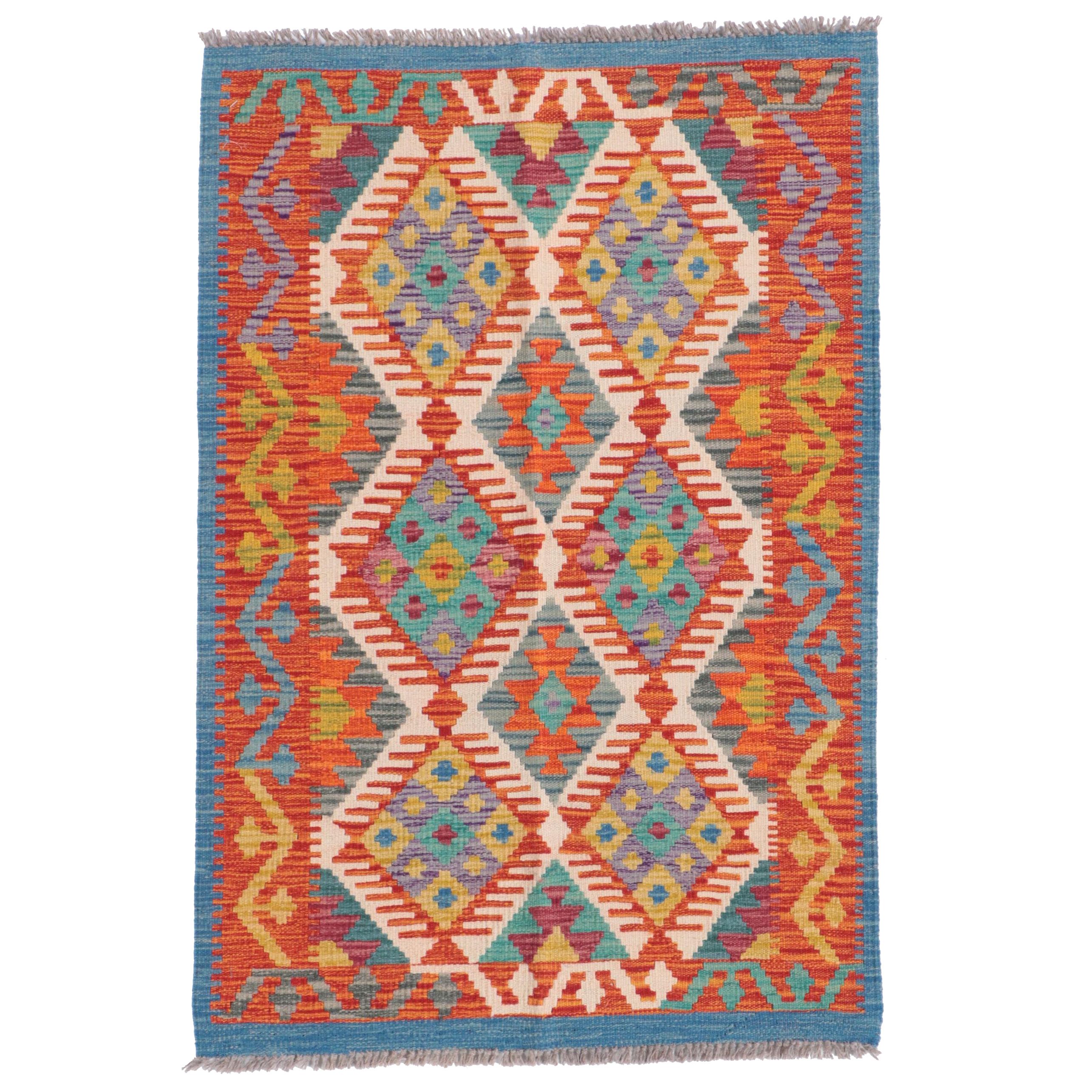 2'9 x 4'2 Handwoven Pakistani Kilim Accent Rug