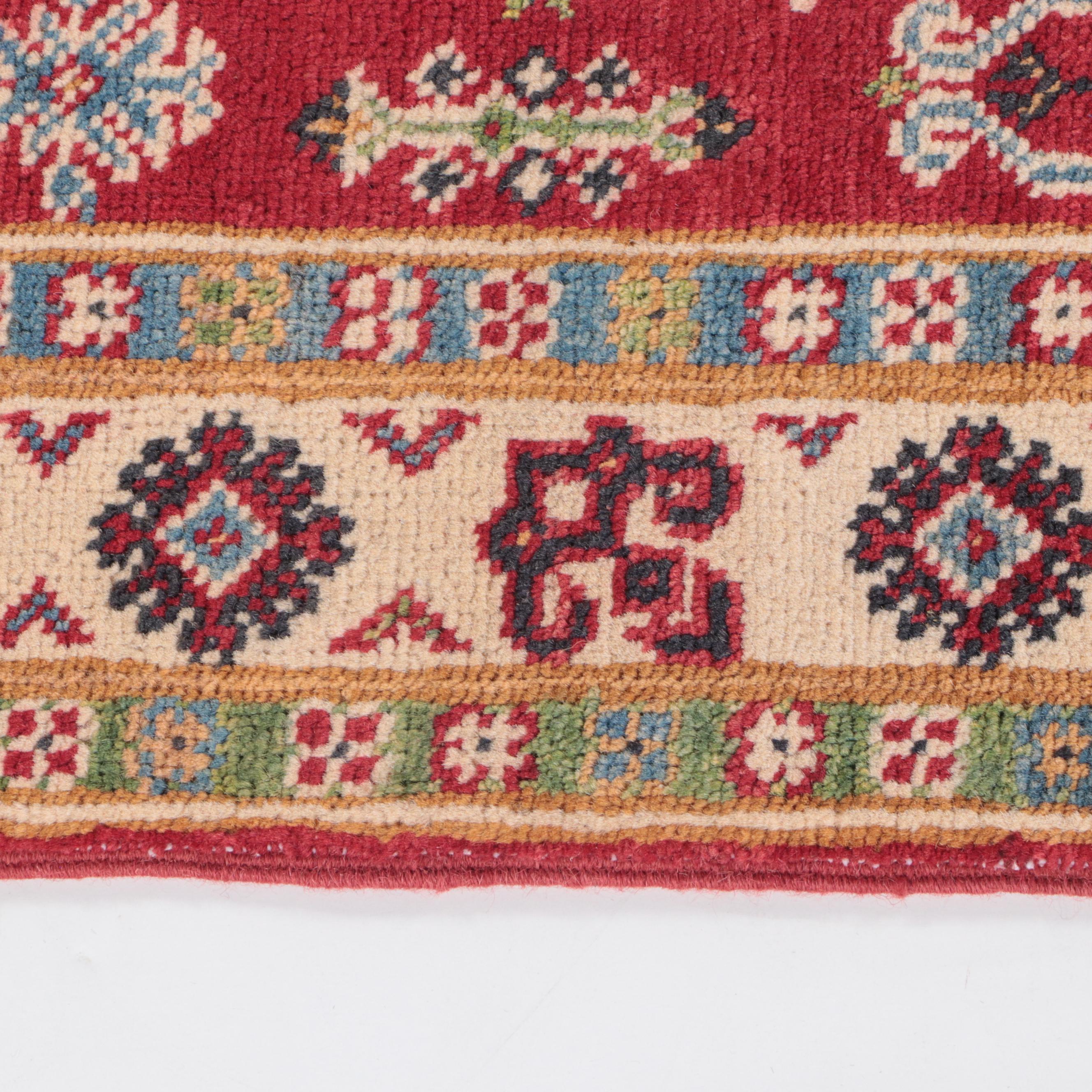 2'7 x 4' Hand-Knotted Pakistani Kazak-Style Accent Rug