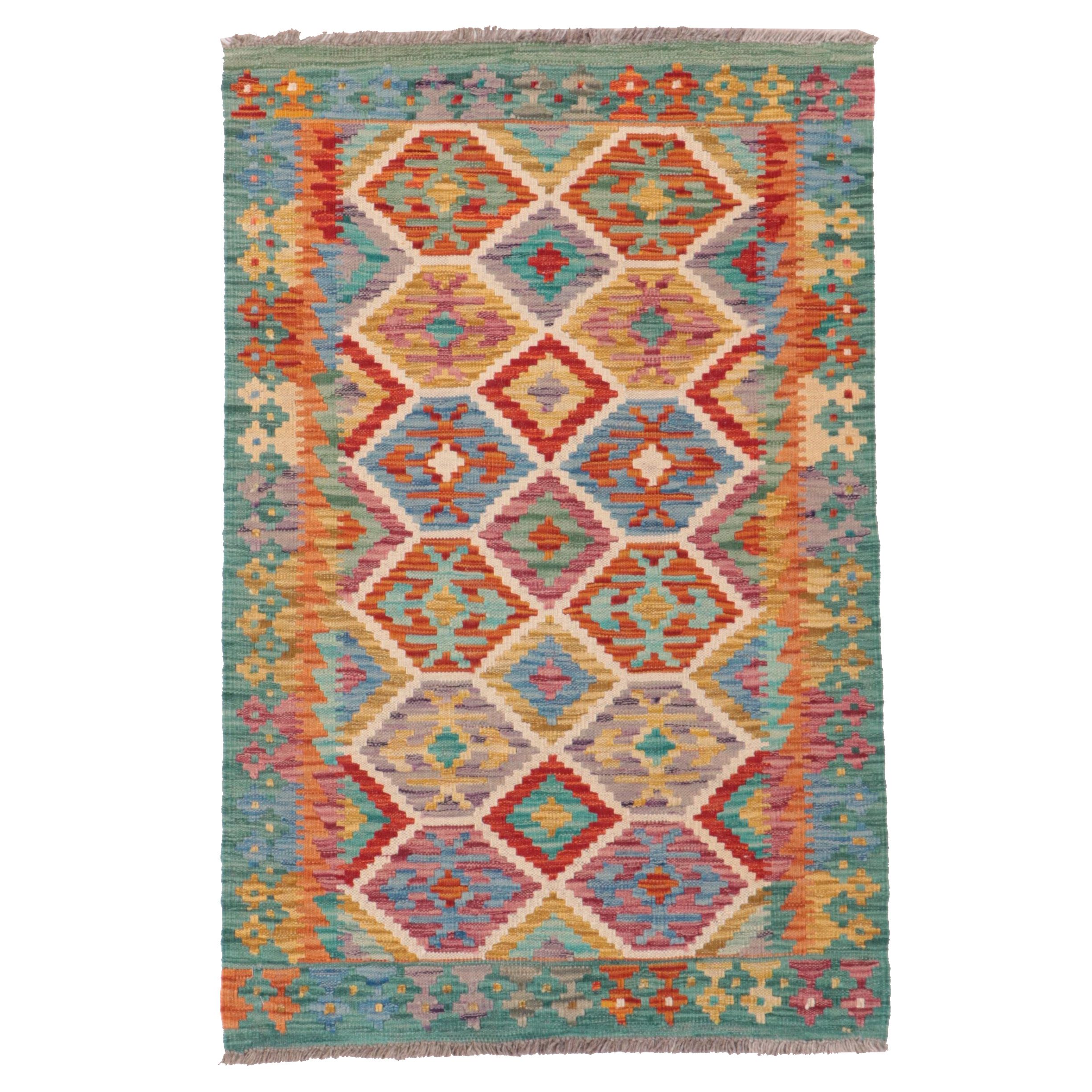 2'8 x 4'2 Handwoven Pakistani Kilim Area Rug