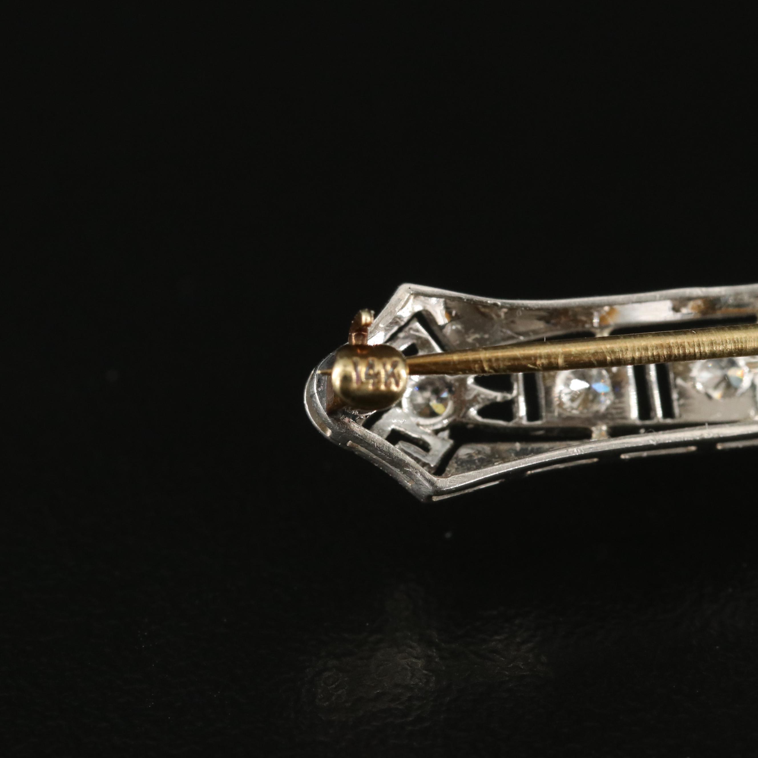 Edwardian Platinum 0.90 CTW Diamond Bar Brooch